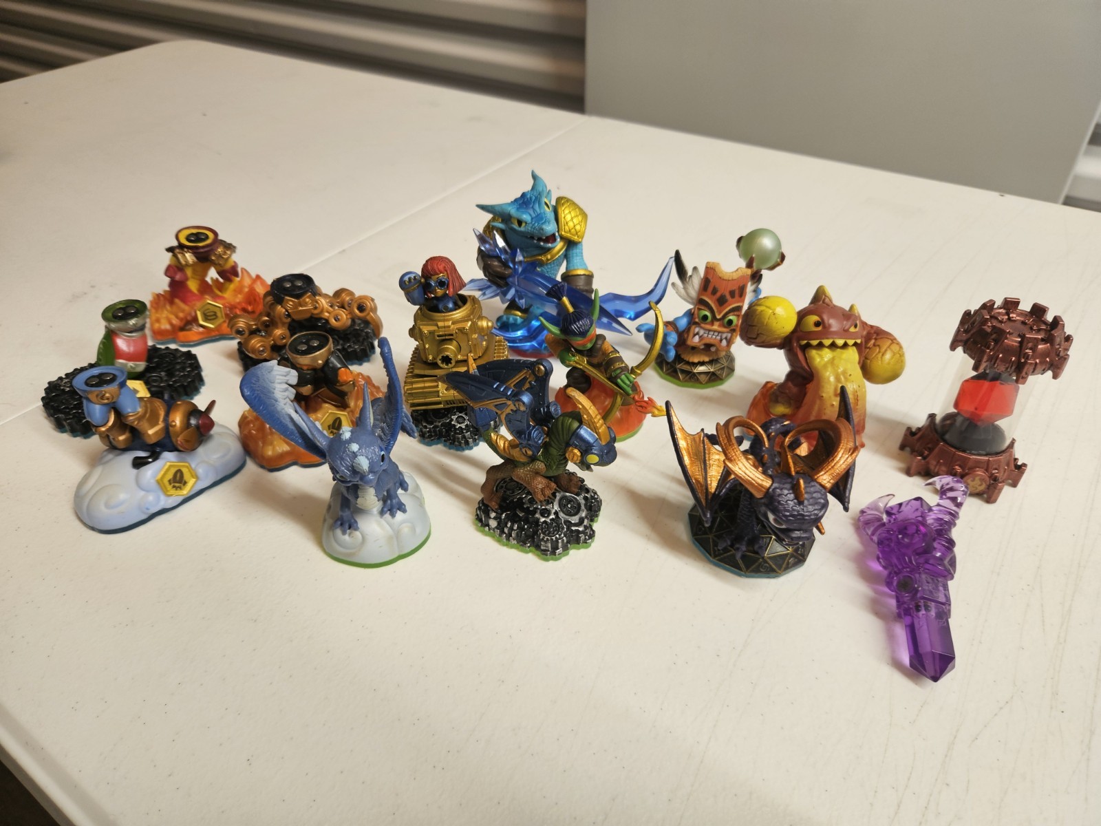 Skylanders Swappers Lot of 15 Swap-Force Activision Figures And Accessories