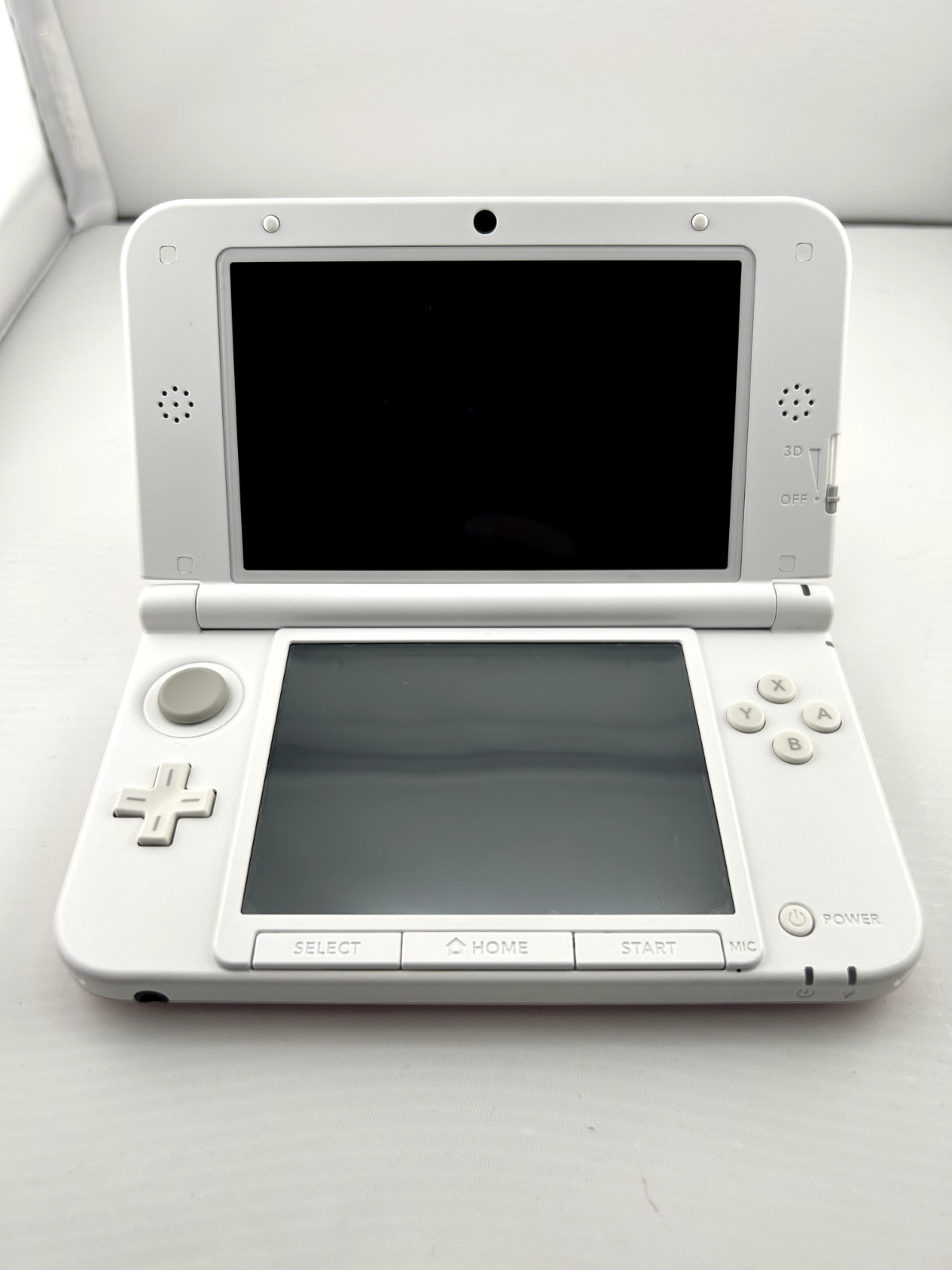 [S-rank] Nintendo 3DS LL Yoshi Edition with Charger/Stylus Region is Japan