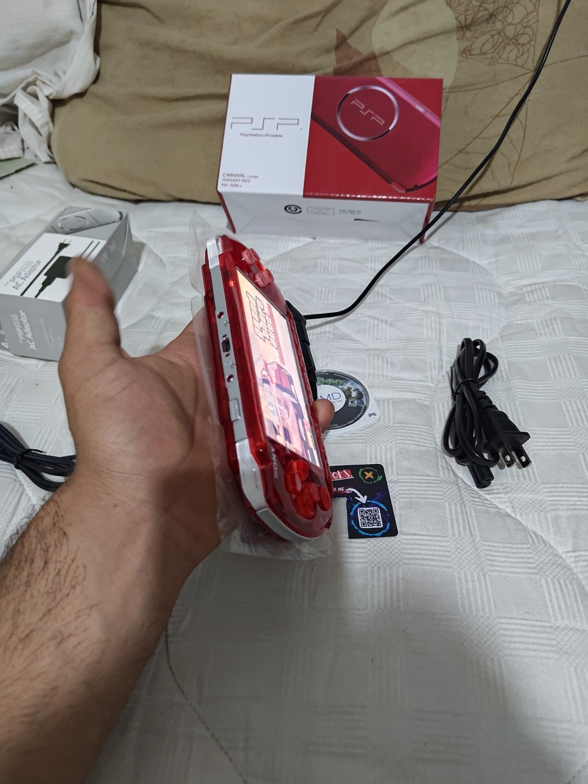 Sony PSP 3000 transparent red with 32 GB games USB-C adapter
