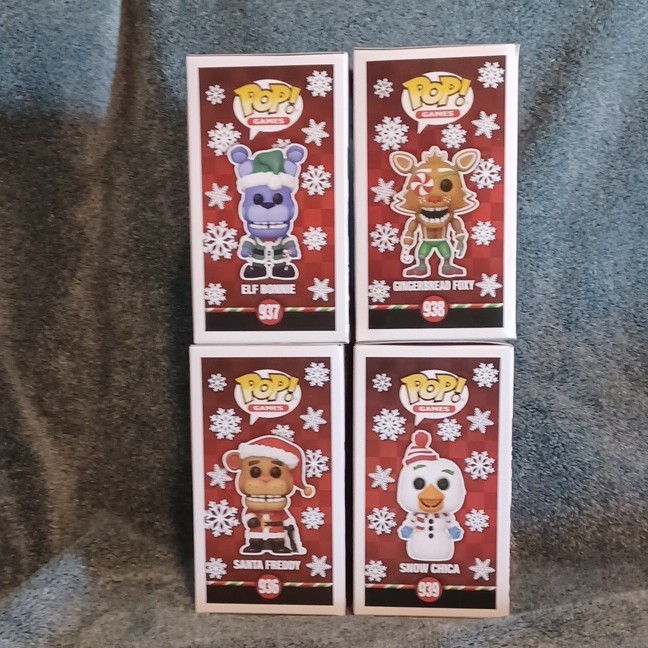 Funko Pop! Games Five Nights at Freddy’s Holiday Boxed Set 936-939 Lot 4