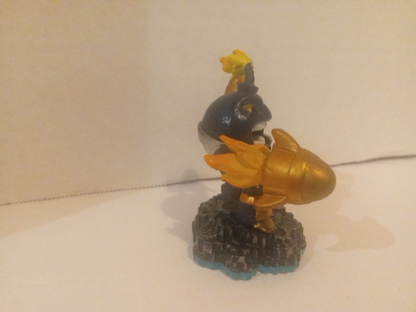 Skylanders Swap Force Countdown Figure Activision Model # 84747888