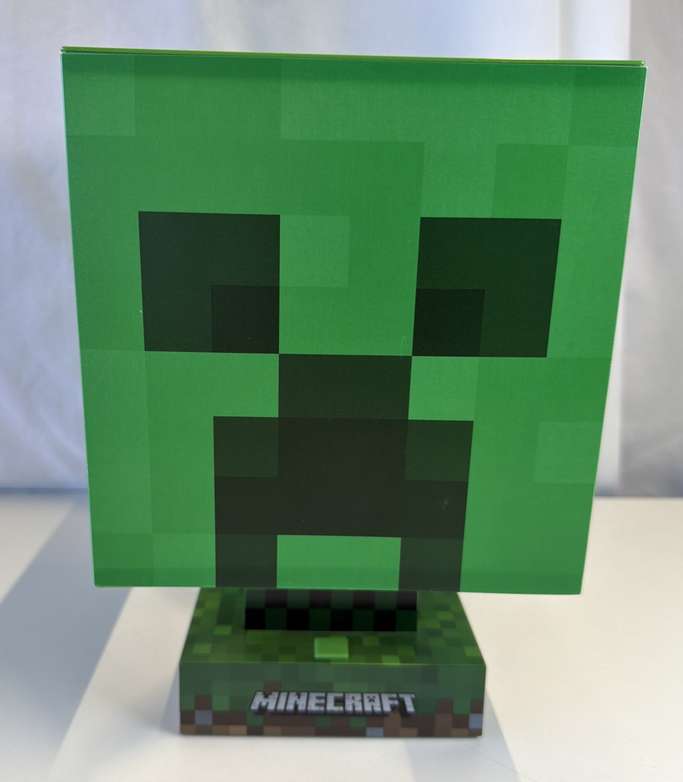 Paladone Minecraft Green Creeper Icon Lamp – Battery or USB Powered