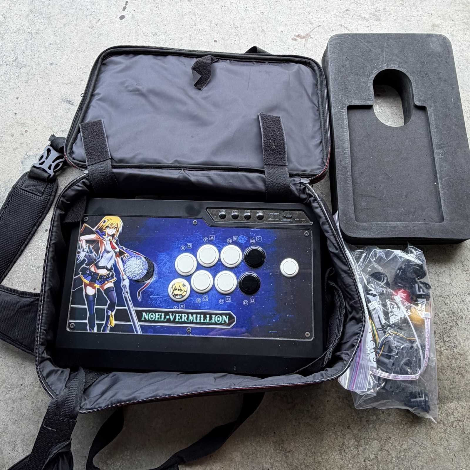 Qanba Q4 RAF Arcade Fight Stick Compatible PS3 Xbox 360 Noel Vermillion Untested