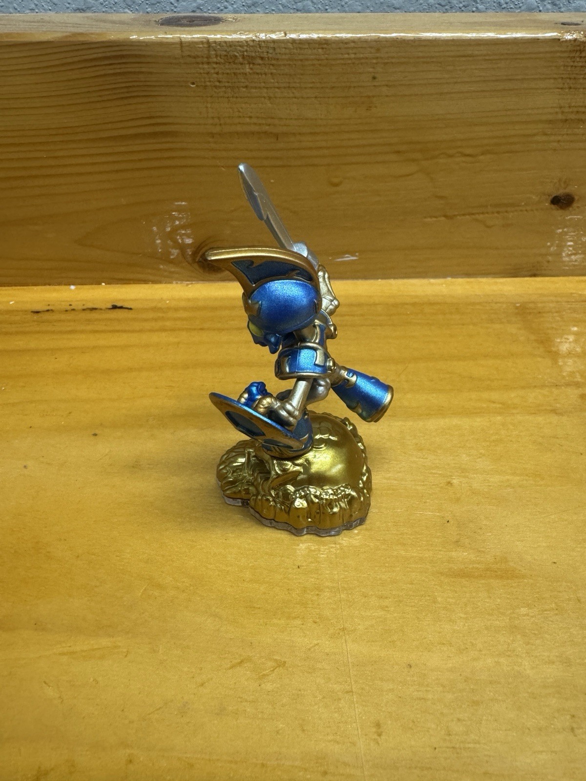 Skylanders Trap Team Eon’s Elite Chop Chop Figure Cleaned and Tested