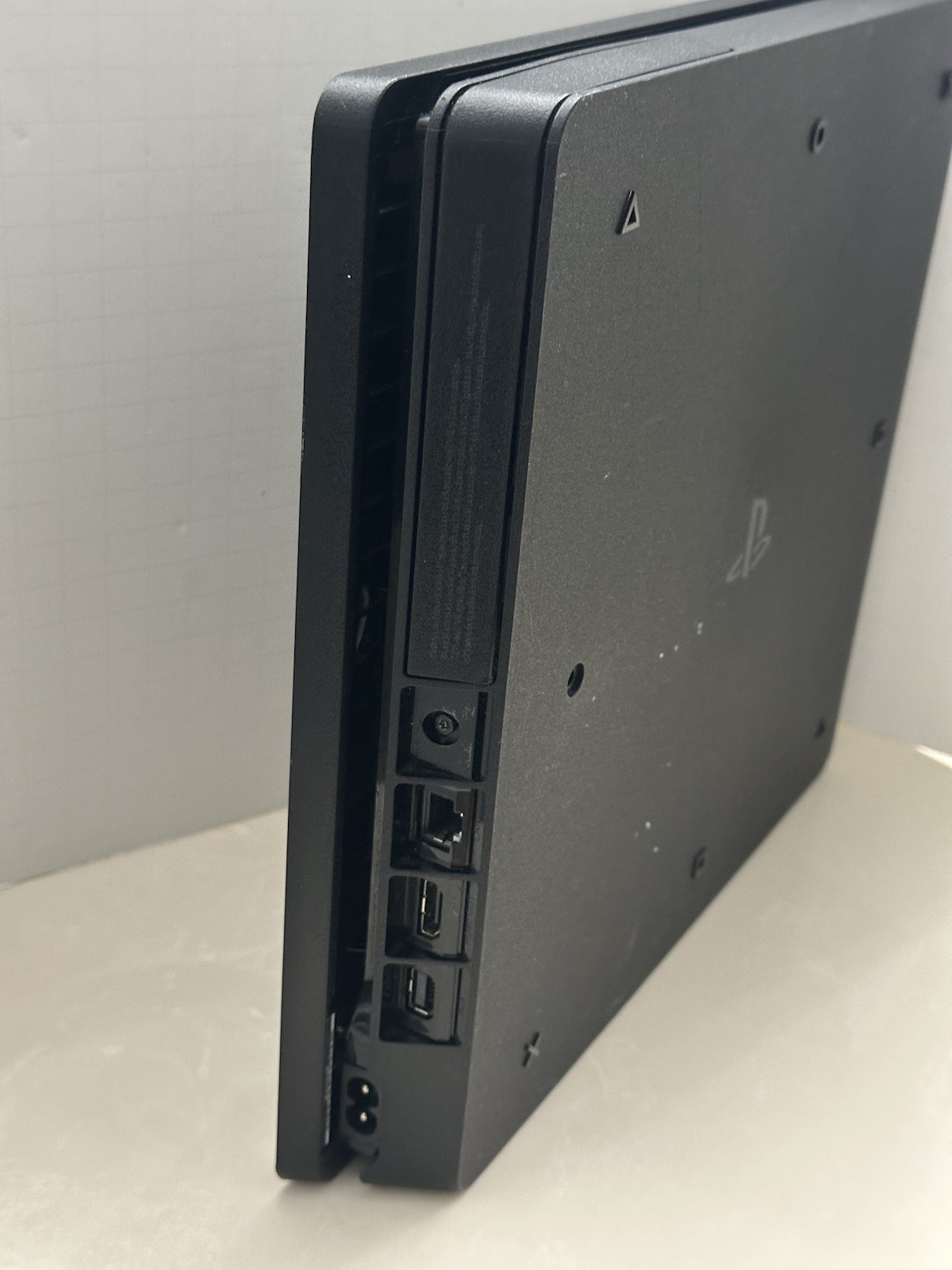 Sony PlayStation 4 PS4 Slim CUH-2015A 500GB Black Console Only – Tested W/ Games