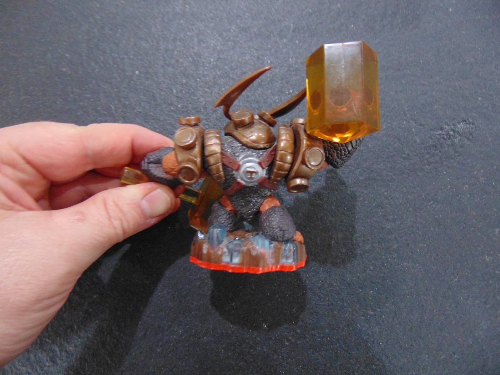 2014 SKYLANDERS TRAP TEAM WALLOP EARTH ELEMENT FIGURE EX COND. FREE SHIPPING