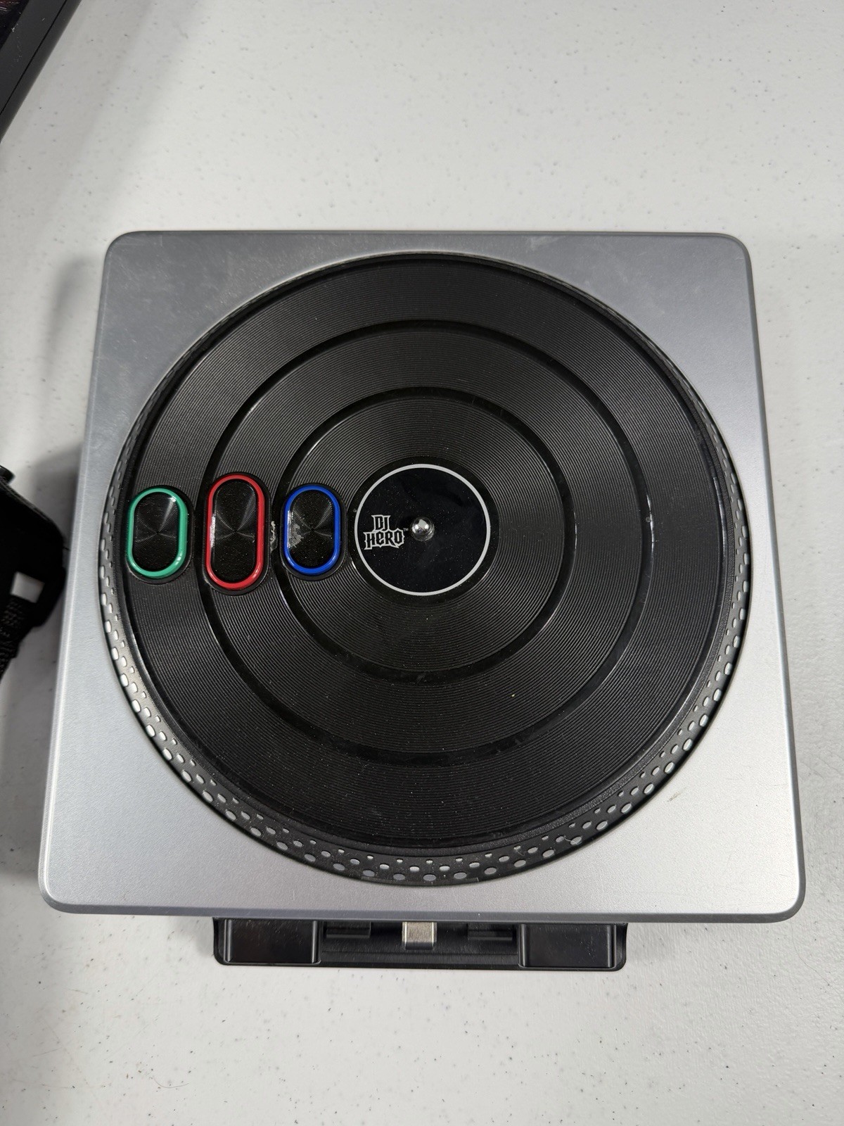 DJ Hero Kramer Striker Wireless Guitar + Turntable Controller Bundle Tested