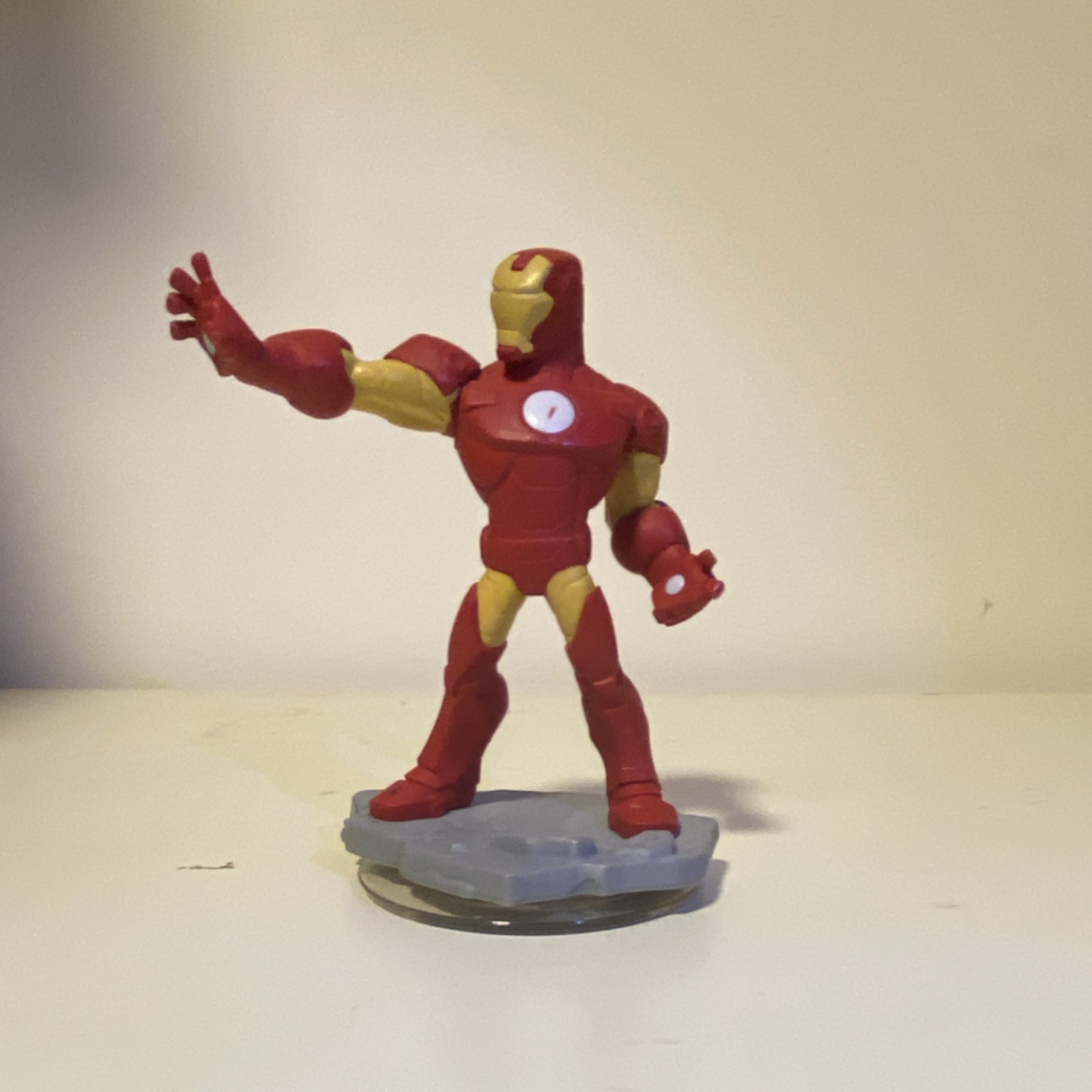 Disney Infinity 2.0 Marvel Figures with Case
