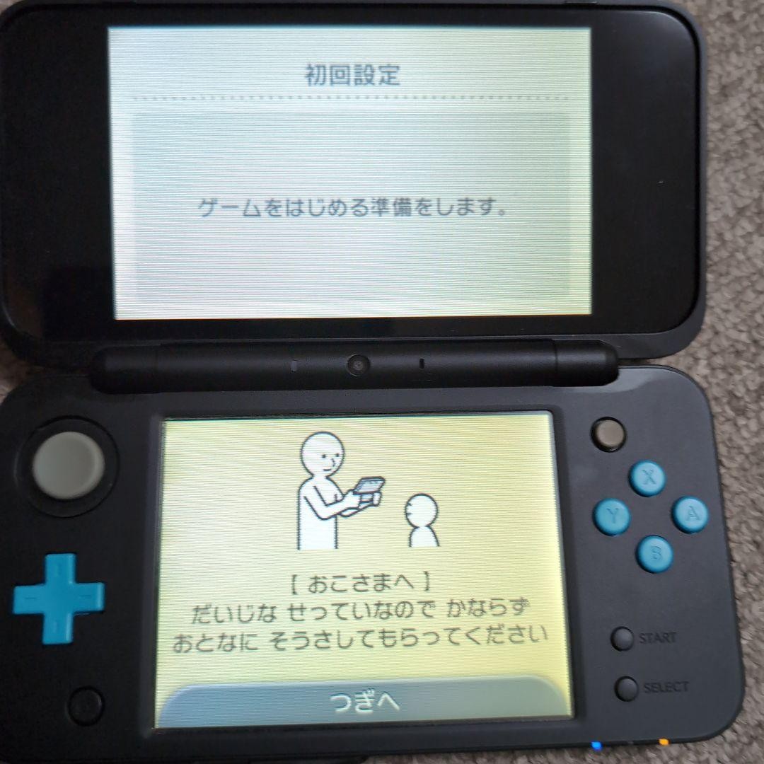 New Nintendo 2DS LL Black x Turquoise missing SD card