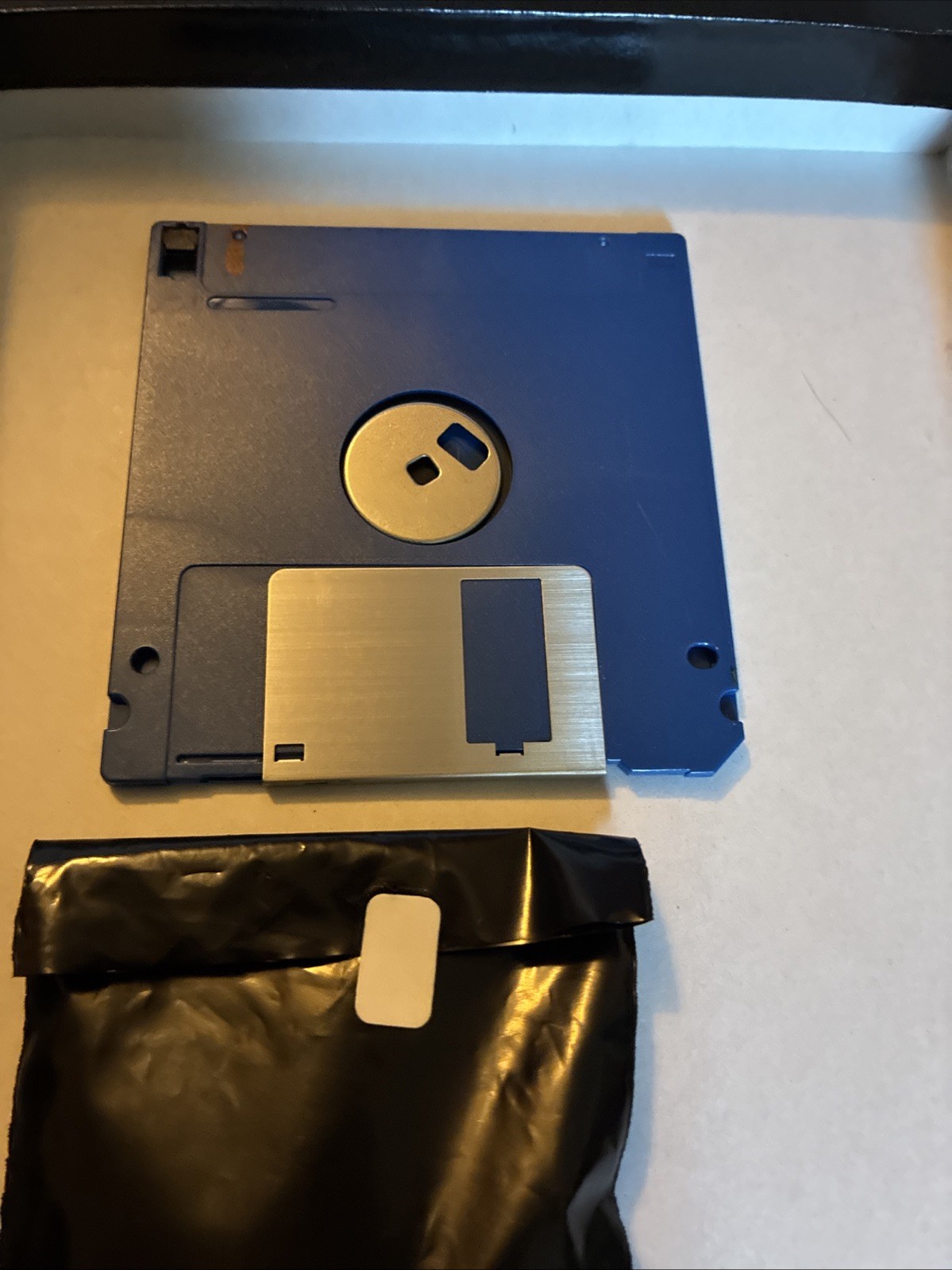 Ogre (1986) Macintosh – 100% COMPLETE – Rare Origin Badge & Sticker Sheet