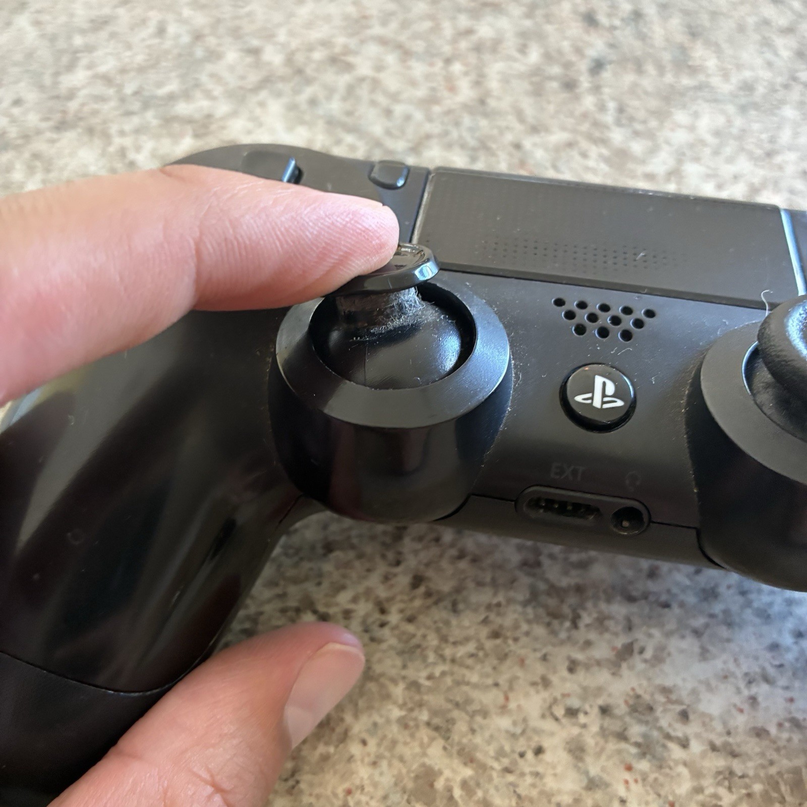 Sony Dualshock 4 OEM Wireless Controller CUHZCT2U – Black (PS4) Wprking Read