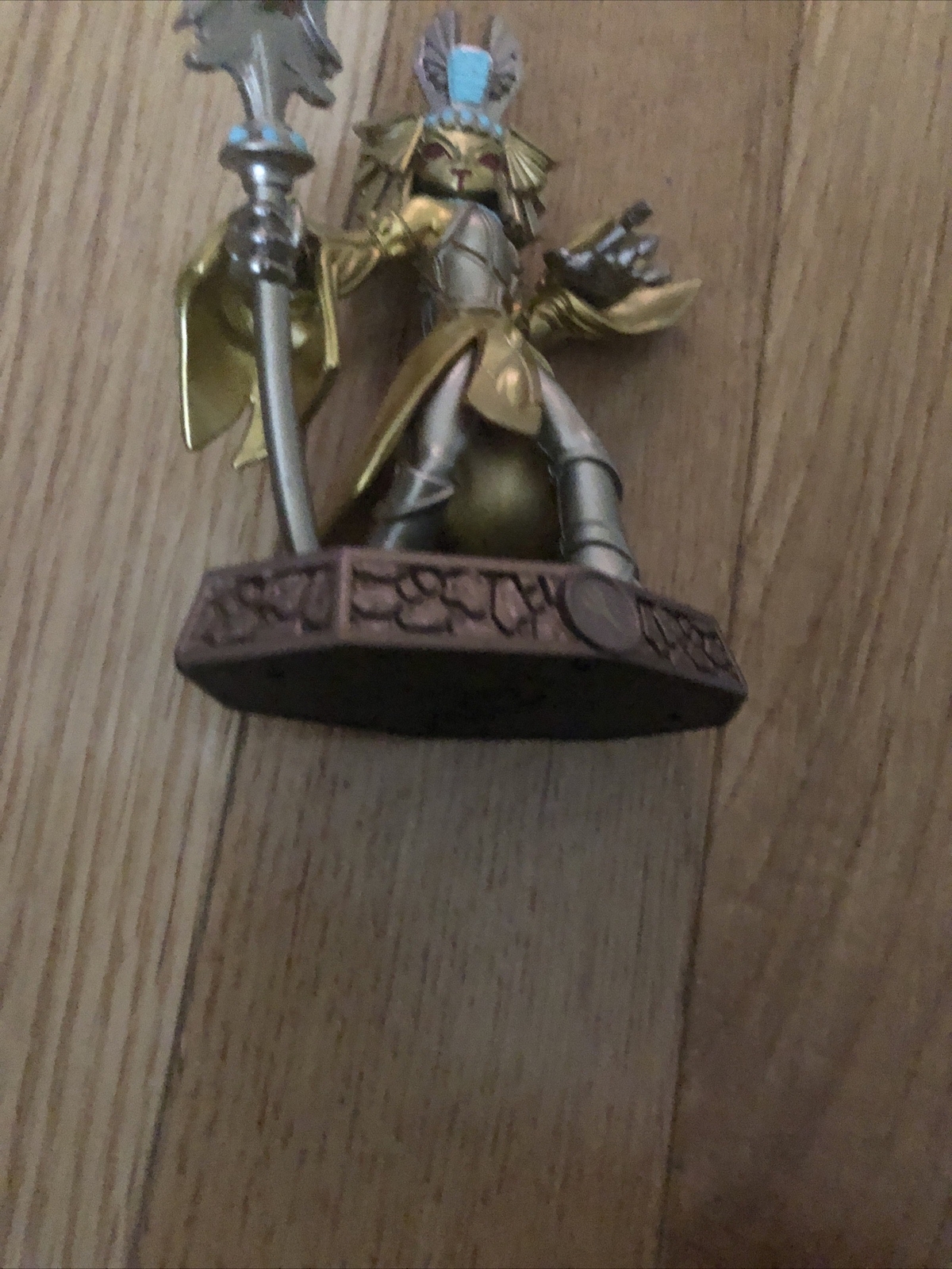 ACTIVISION SKYLANDERS IMAGINATORS GOLDEN QUEEN SENSEI FIGURE, 87798888 TOY