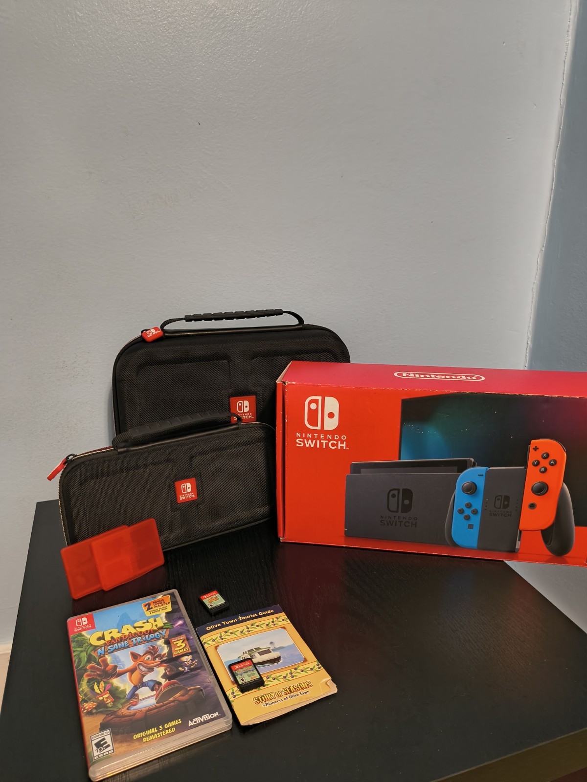 Nintendo Switch 32GB Console Neon Blue/Red Joy-Con w/ Crash, Dock, Cases