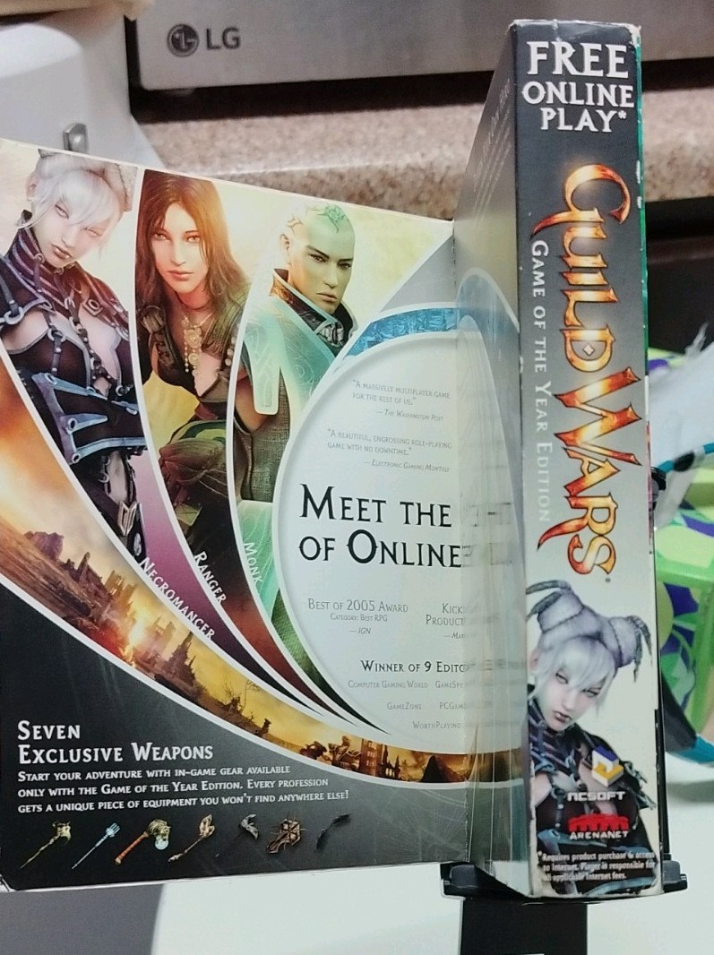 NCsoft Guild Wars Game of the Year Edition PC Manual Included Seven Weapons