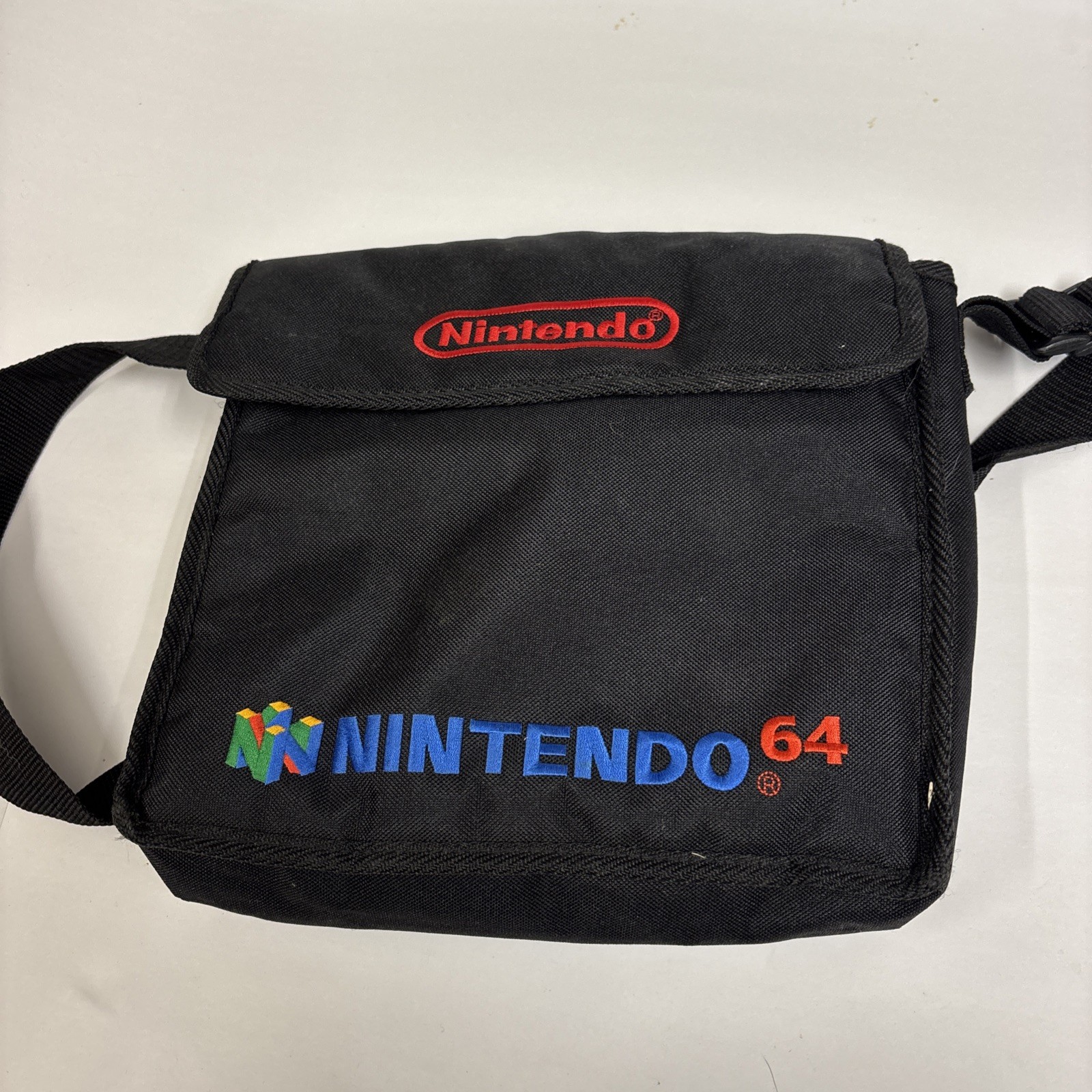 Nintendo 64 Shoulder Carrying Case Black N64 Travel Case Bag Vintage Original