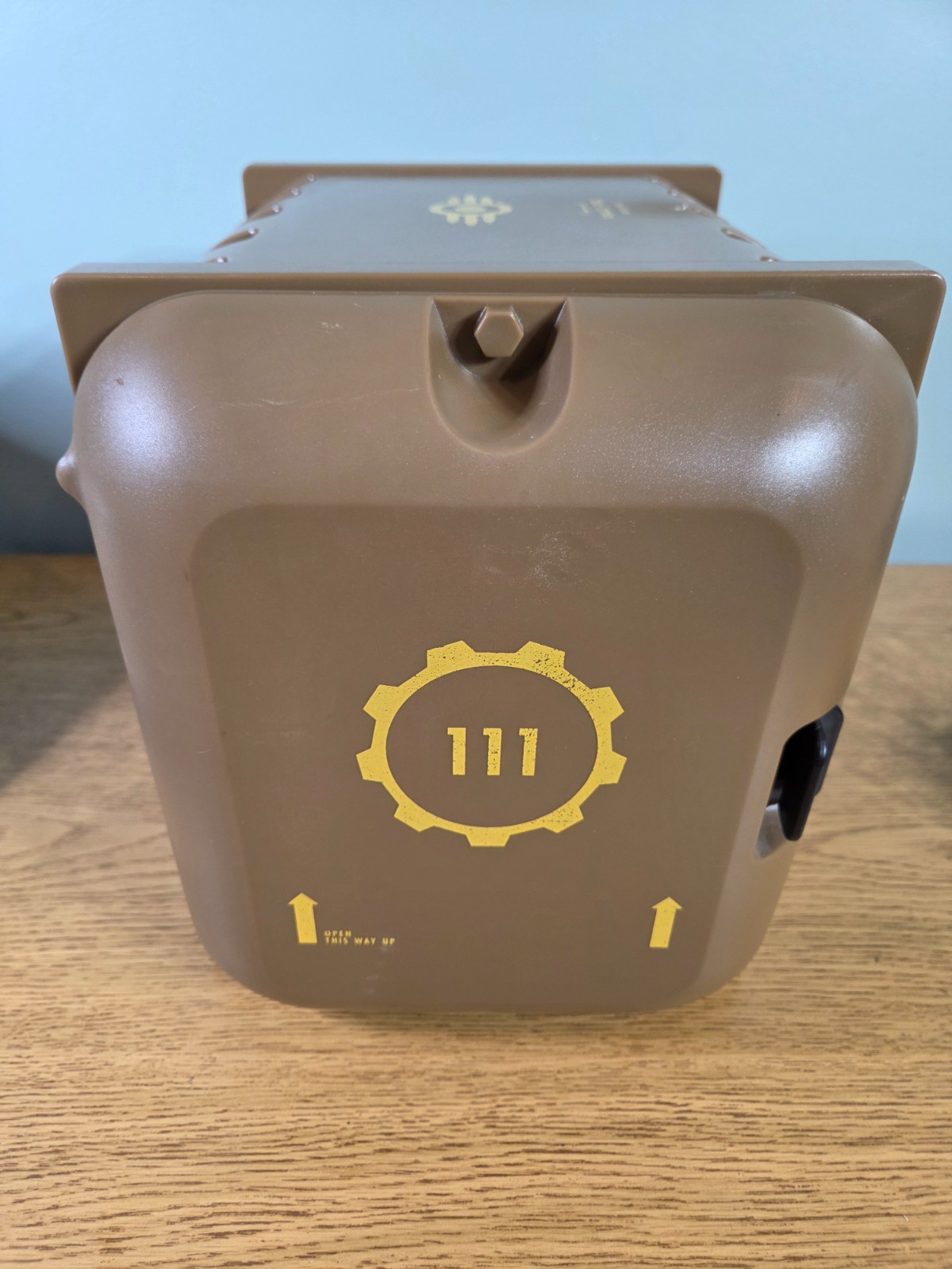 Bethesda Fallout 4 Pip-Boy Edition Limited Edition Replica for Xbox One