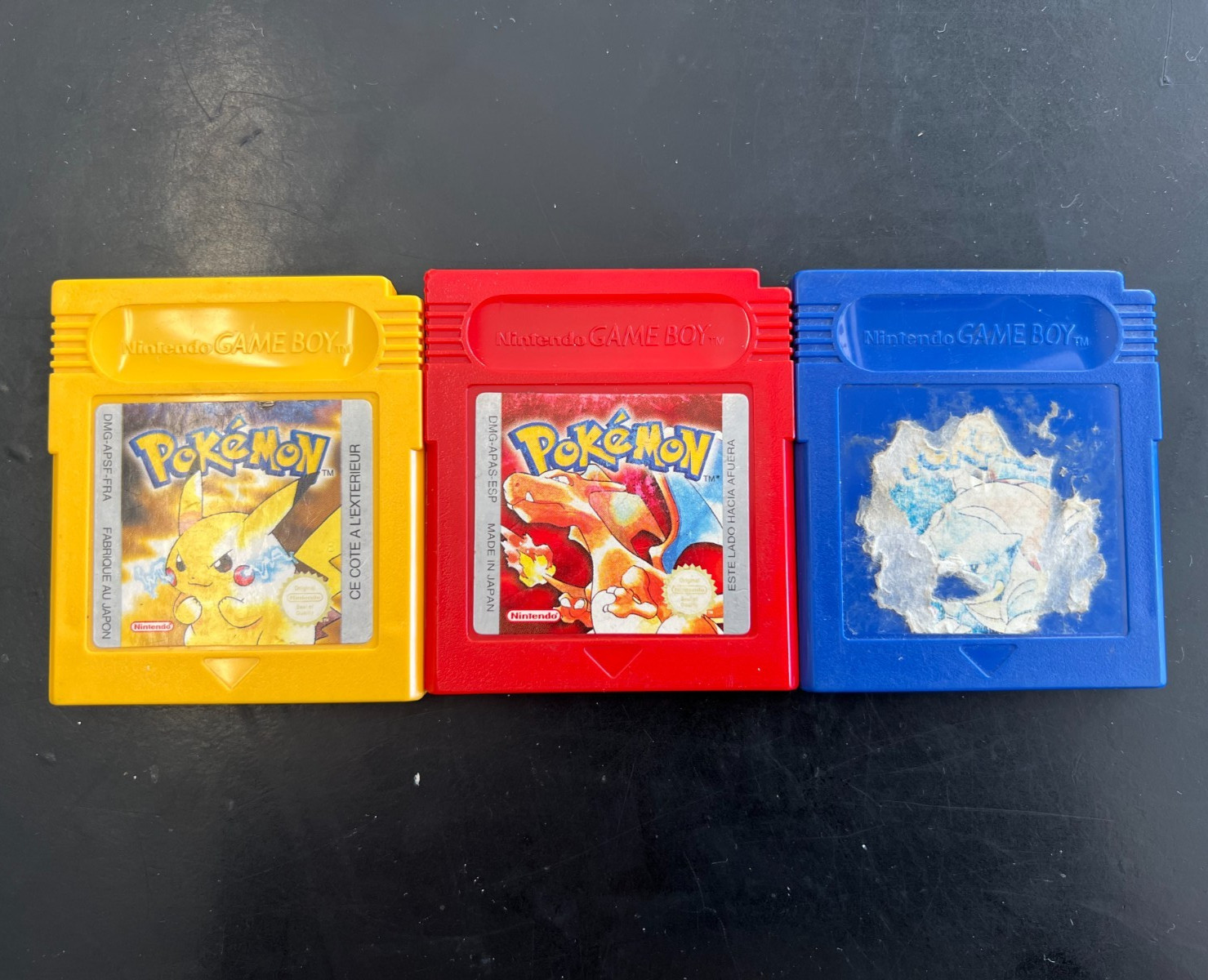 Pokemon Red , Blue, Yellow (Authentic French and Spanish Versions) Game Boy