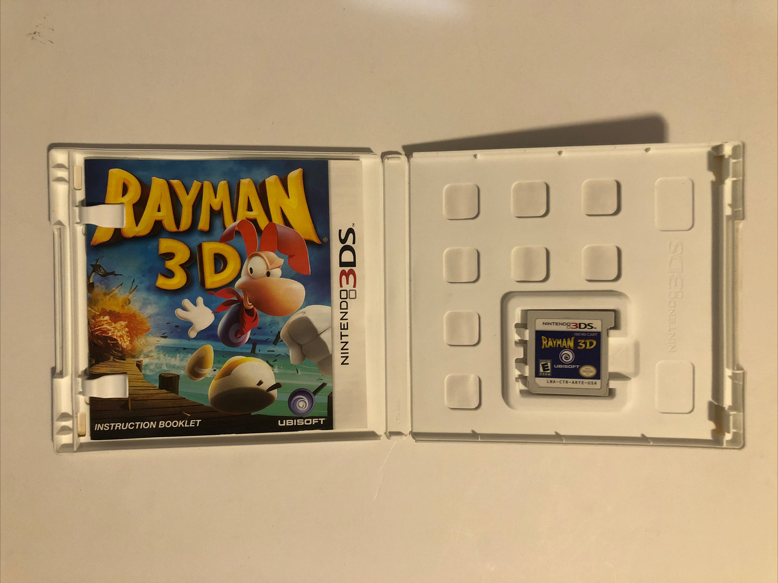 Rayman 3D (Nintendo 3DS, 2011) Complete Water Damage