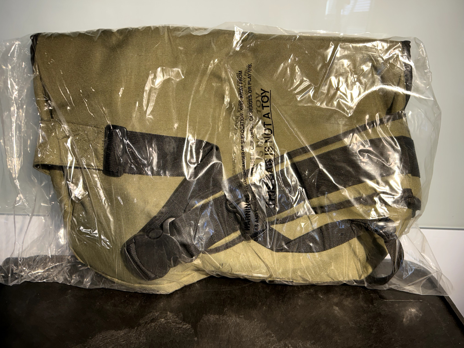 FALLOUT COLLECTORS LOT! Pip Boy Messenger bag, Vault 111 Shoes, Socks, & Hoodie!