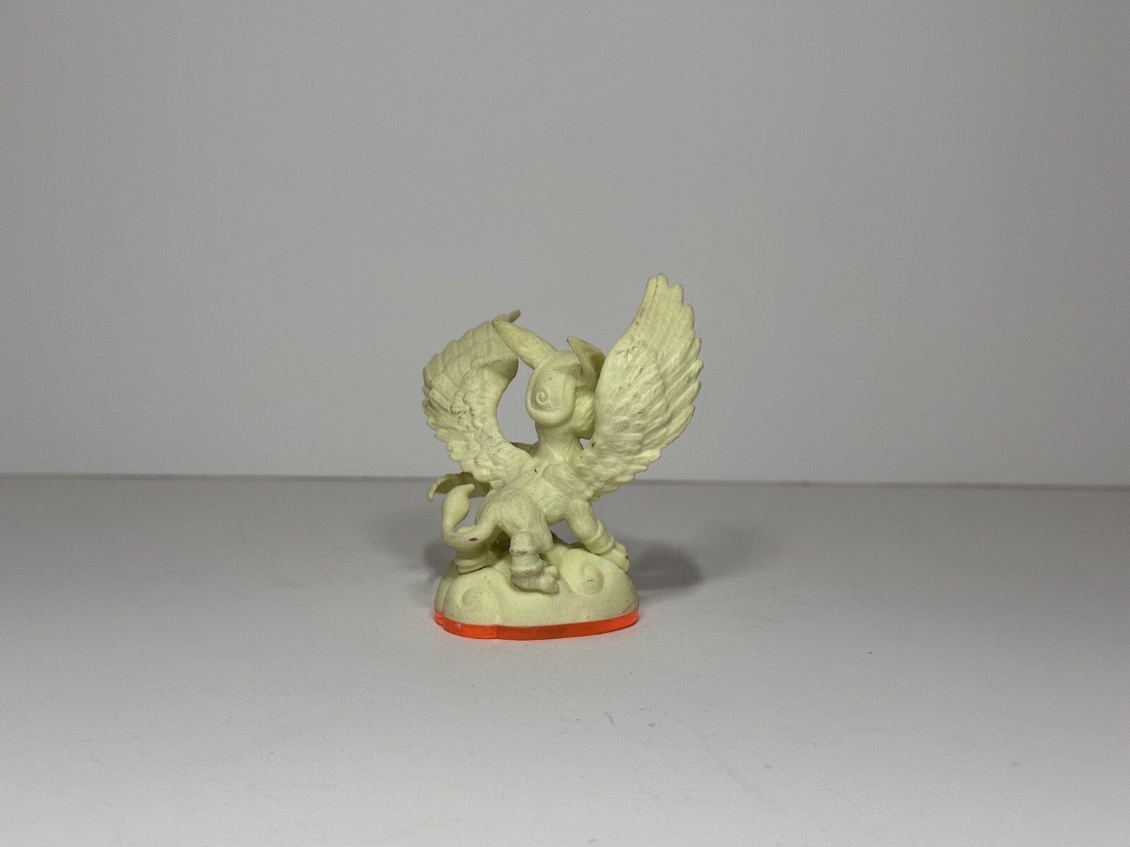 CLEAN/RARE – Skylanders Giants Glow In The Dark Sonic Boom – 84504888