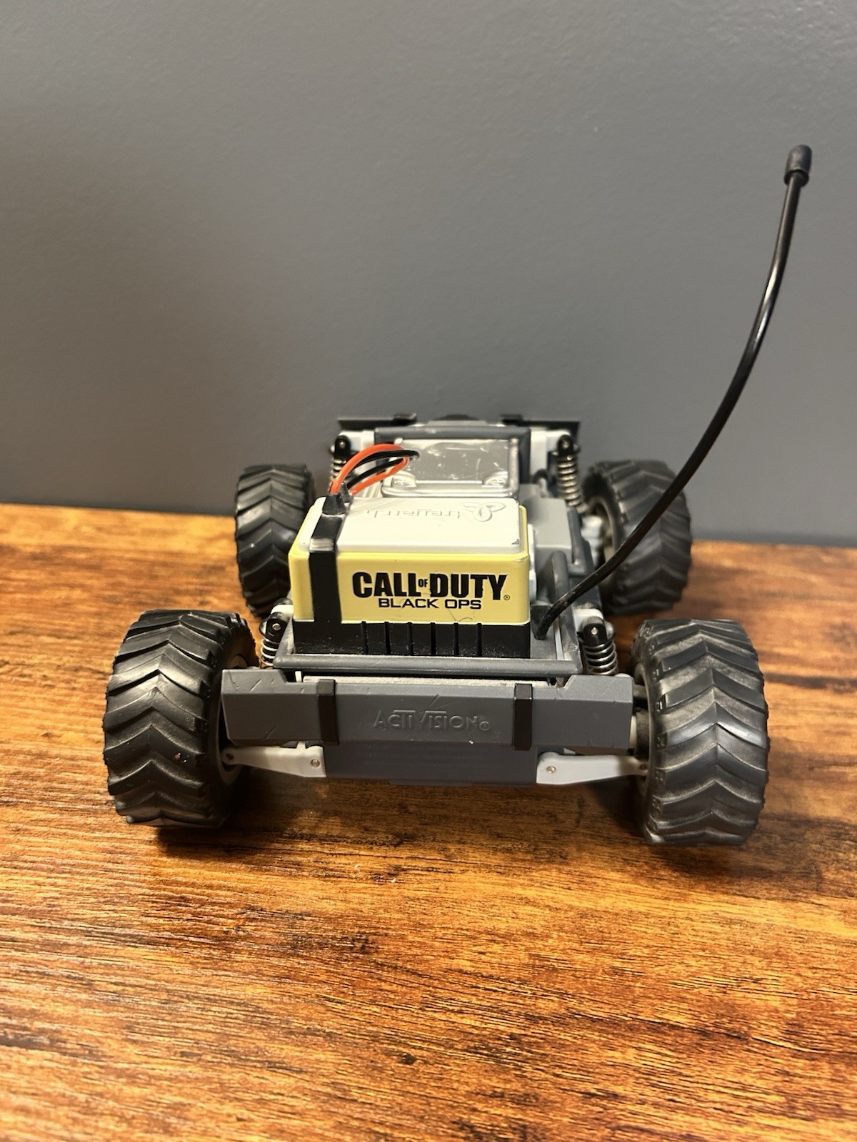 Call of Duty Black Ops RC-XD Remote Control Vehicle – AS-IS / For Parts – LOOK