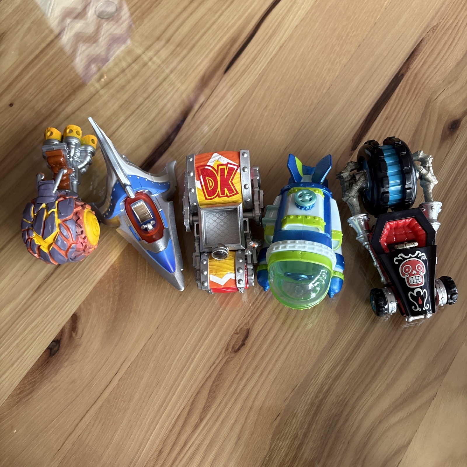 Lot of Skylanders SuperChargers 15 Pieces Total Figures/Vehicles/Trophies
