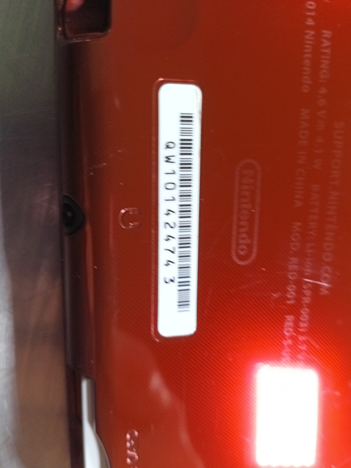 Nintendo New 3DS XL 120GB RED-001 Red (Wi-Fi) USB Charging Cable/Super Smash Bro