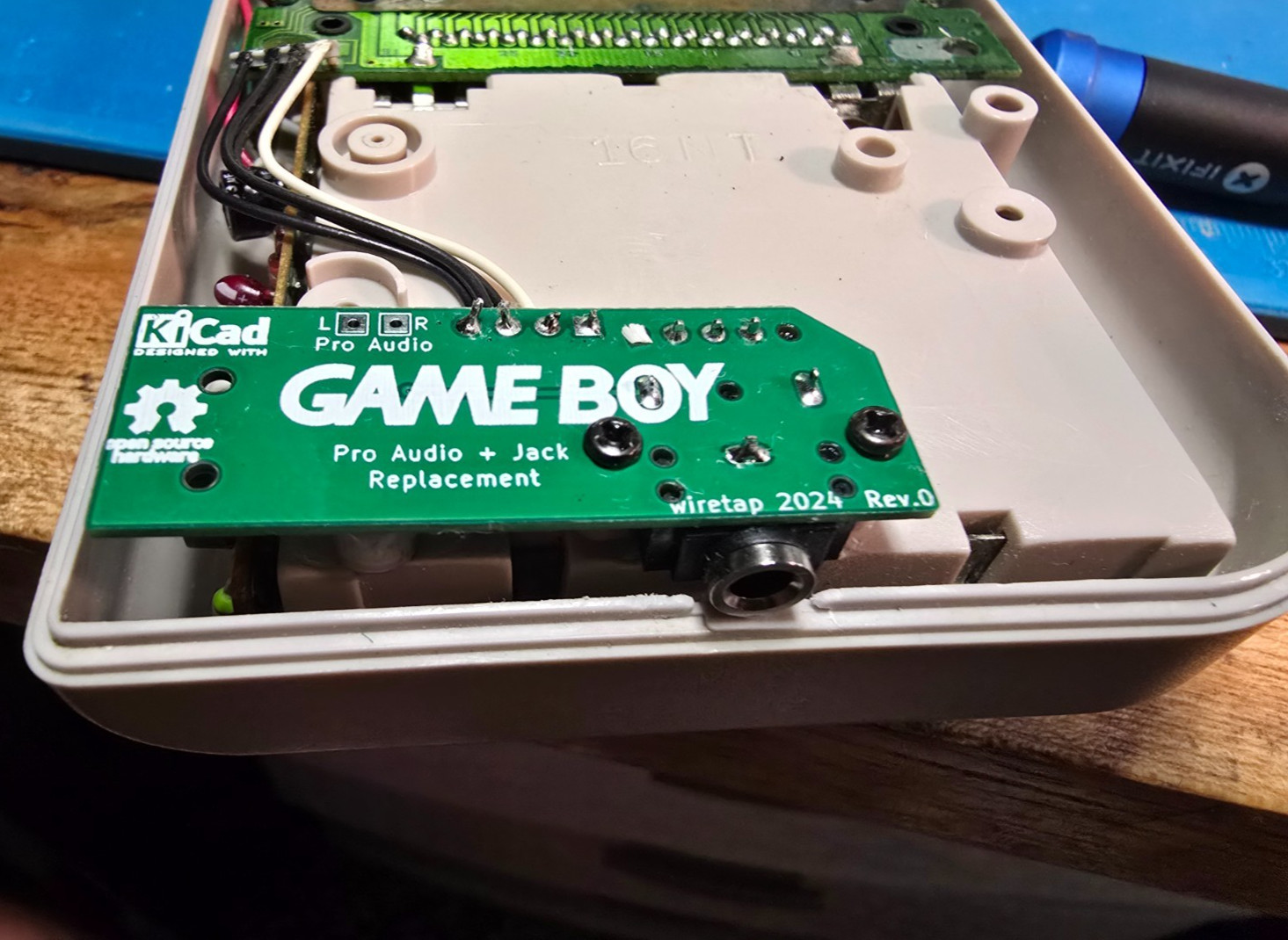 Fix Your Gameboy Audio! DMG-01 Headphone Jack Replacement PCB – PRO VERSION!