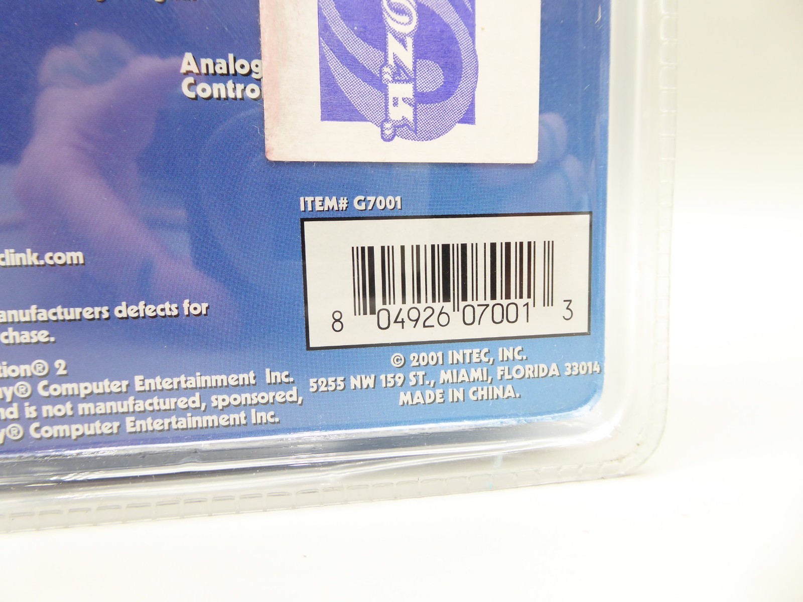 Intec PlayStation 2 & Playstation Blue Wired Controller New in Box 2001