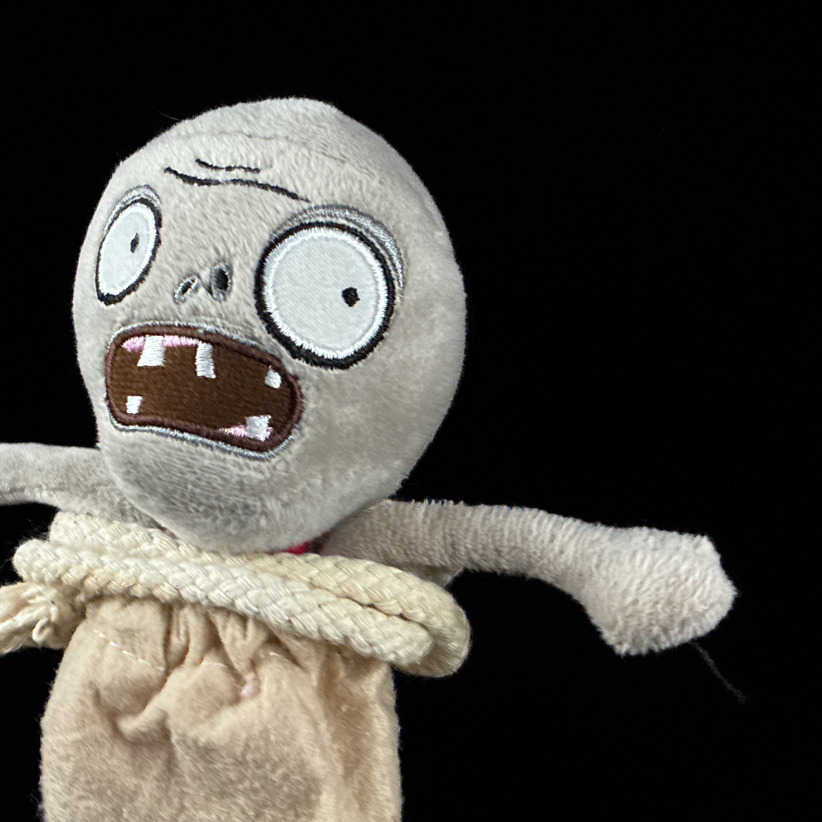 2011 LINXIN PvZ Plants vs Zombies Sack Imp Zombie Small 6″ Plush Gargantuar Part