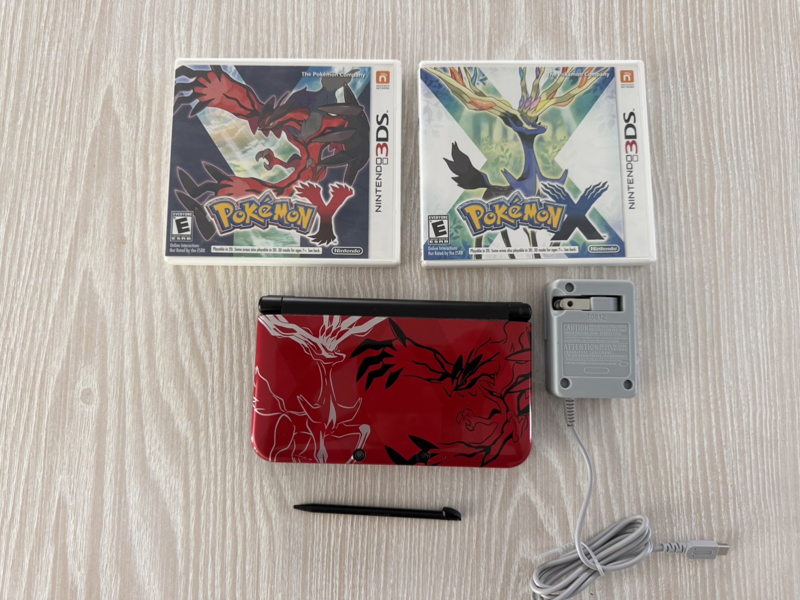 Nintendo 3DS XL Pokémon X and Y Red Handheld Console SPR-001 Tested w X&Y games