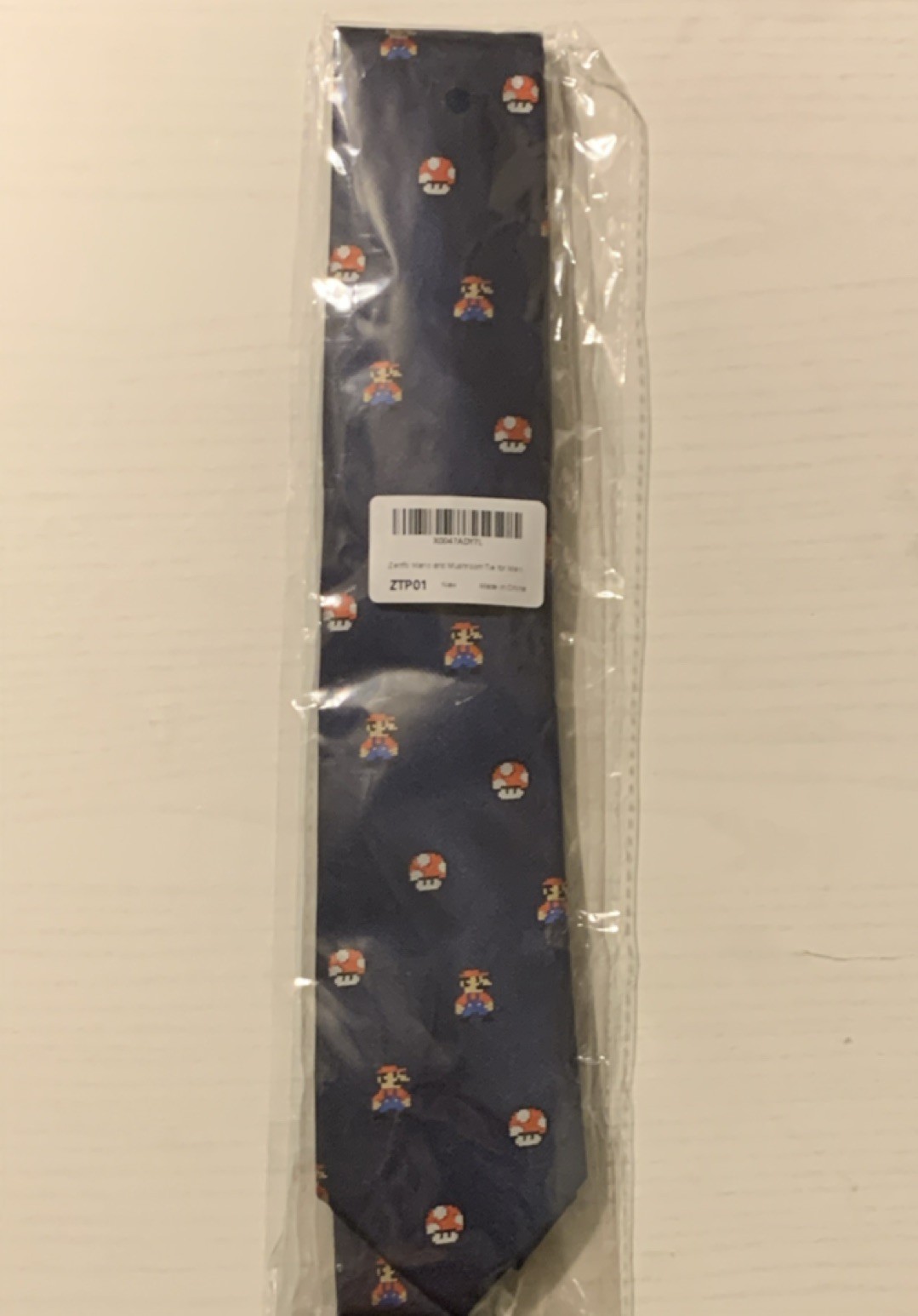 Super Mario Bros. Dark Blue Mario & Super Mushroom Necktie ZTP01 2021