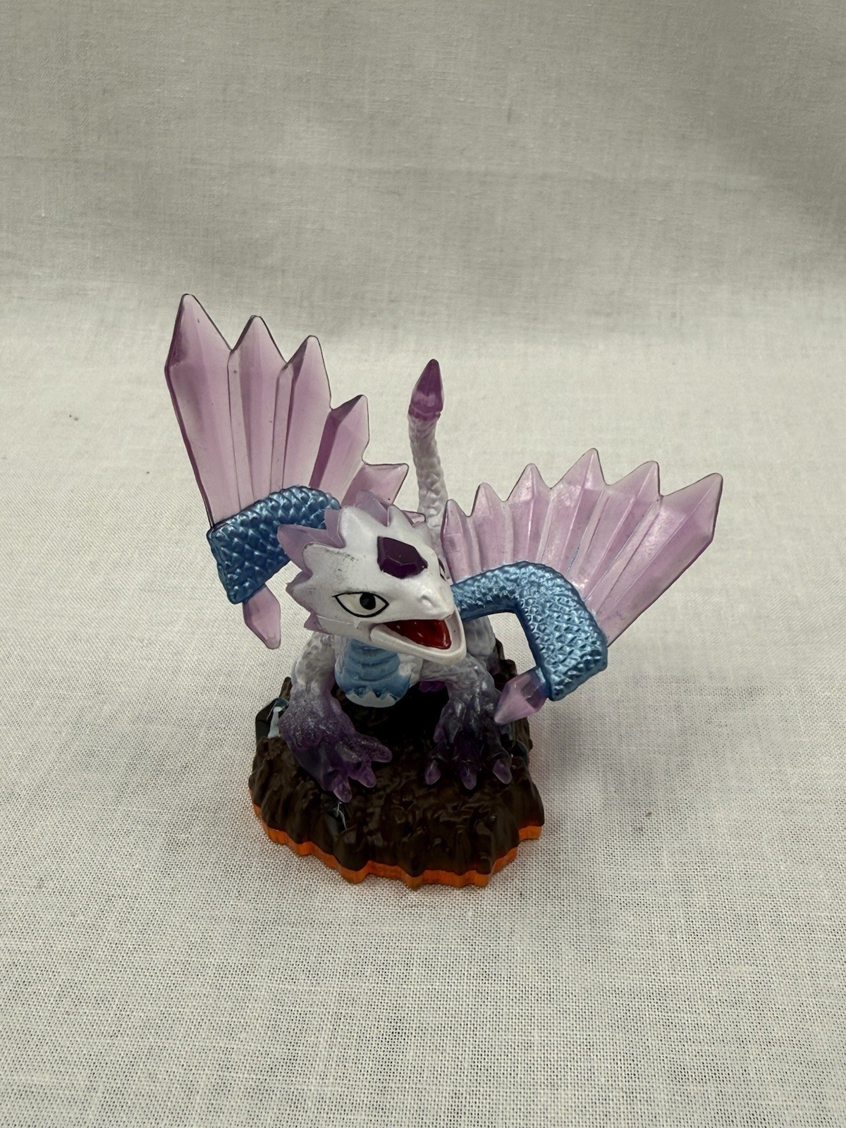 Skylanders Earth Giants Flashwing Figure Activision Character Toy Tested