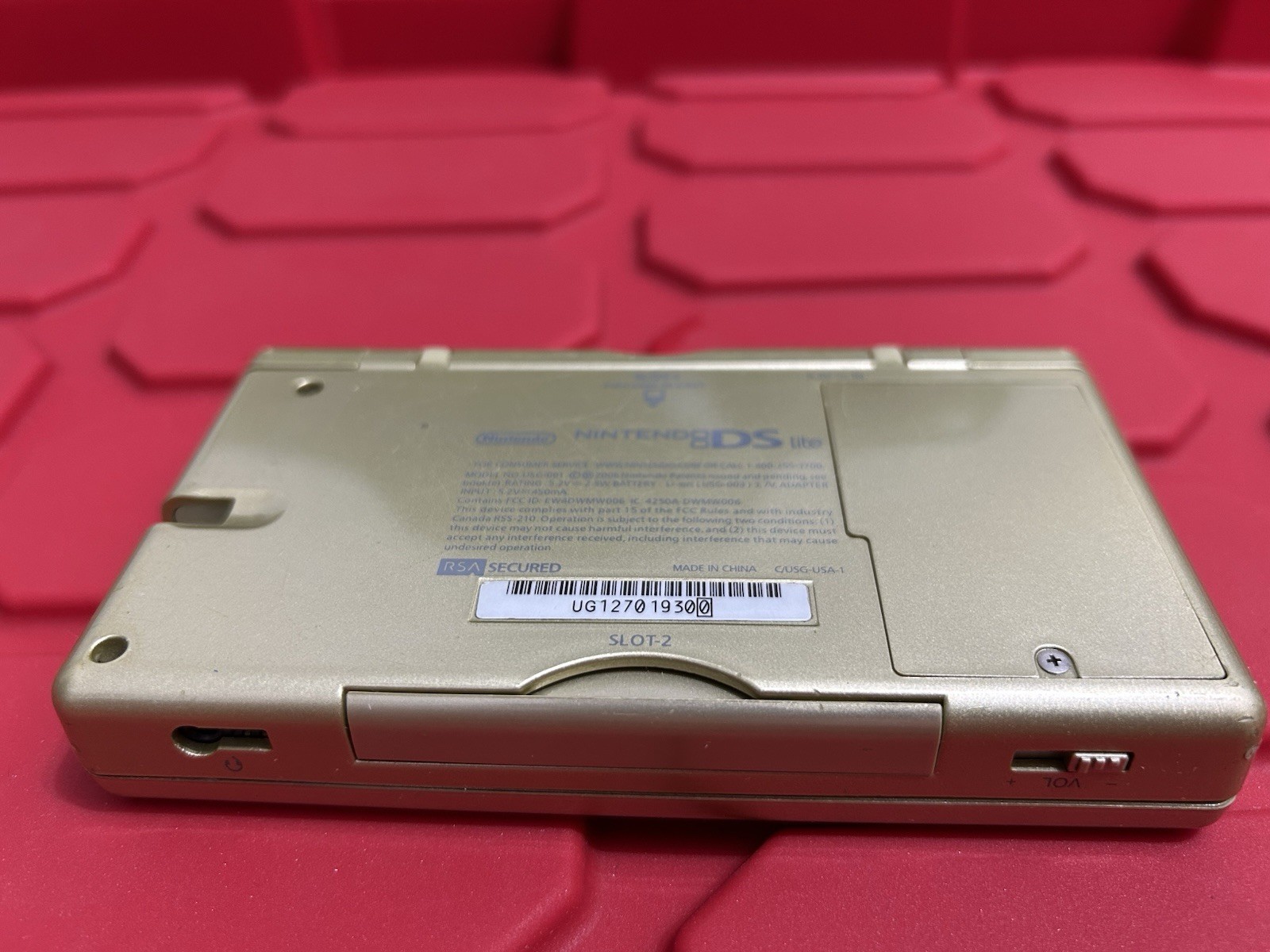 Nintendo DS Lite, Zelda Handheld