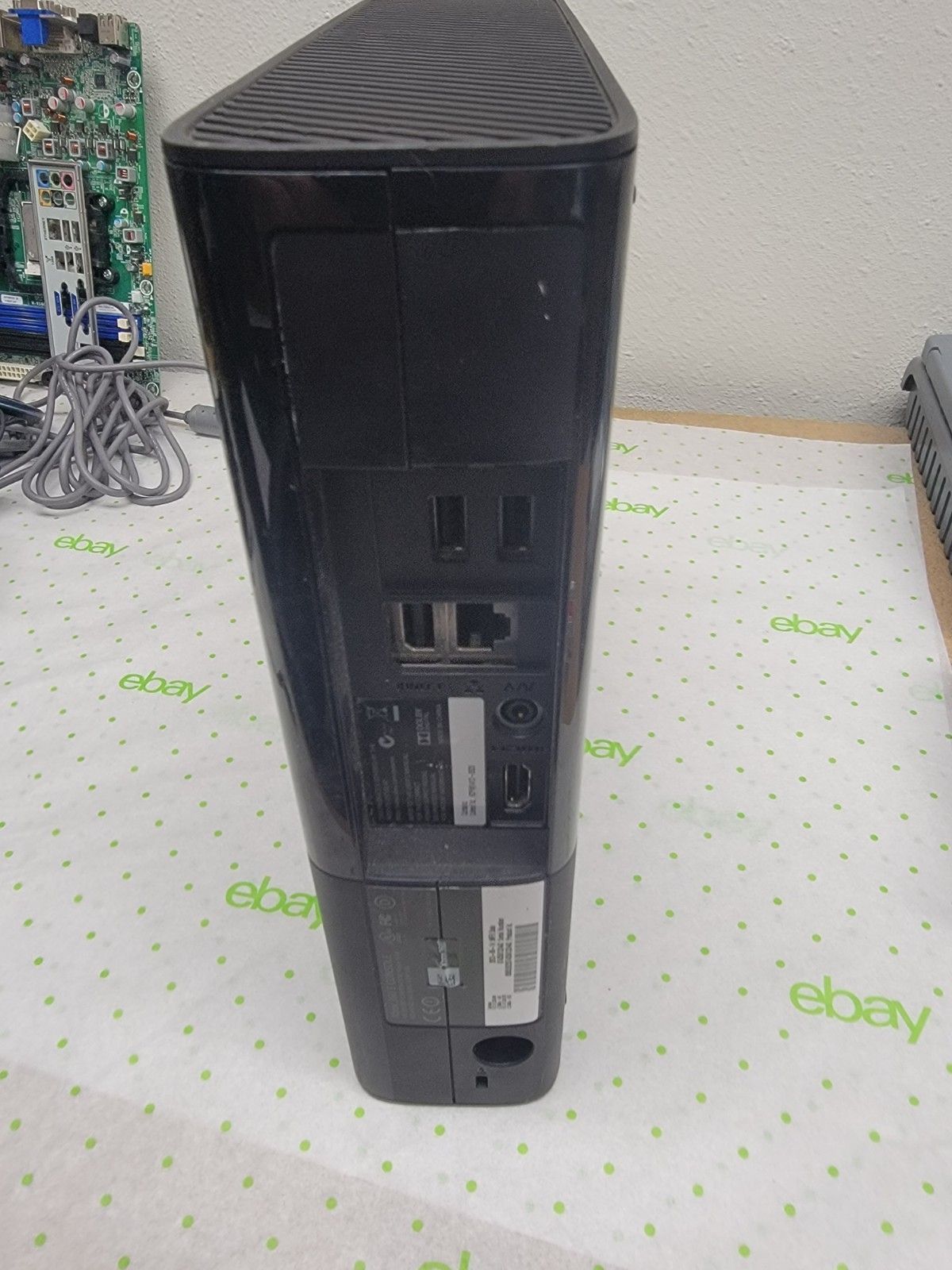 Xbox 360 E Console Model 1538 Console w/AC Powers on – No testing done
