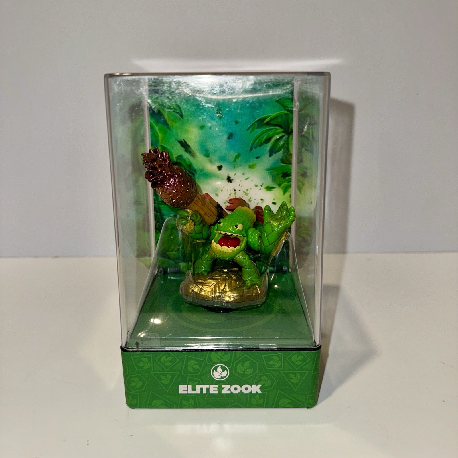 Skylanders Eon’s Elite Zook Figure w/ Display Case