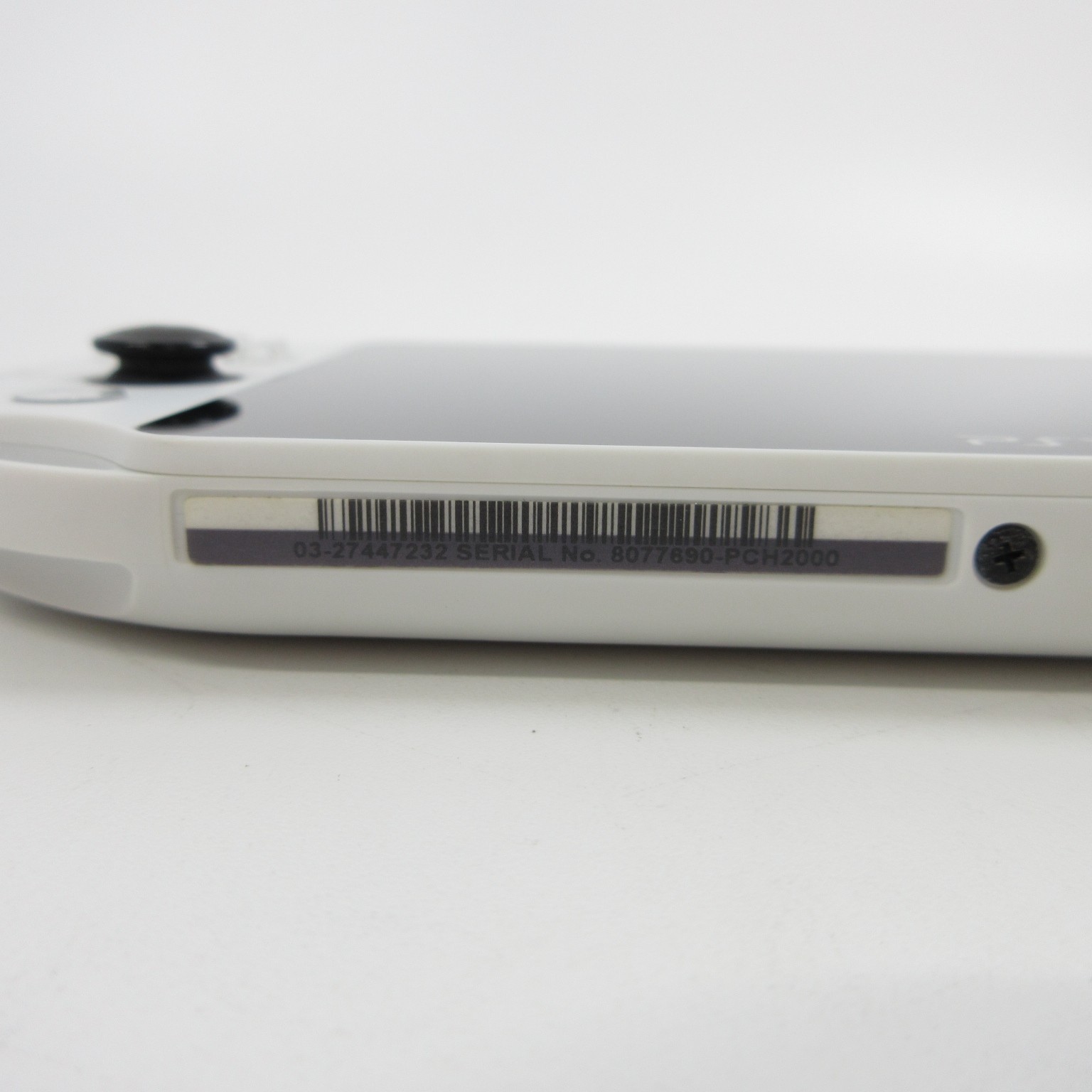 【Near Mint】Sony PS Vita PCH-2000 Glacier White Wi-Fi Model Console only #NET08/0