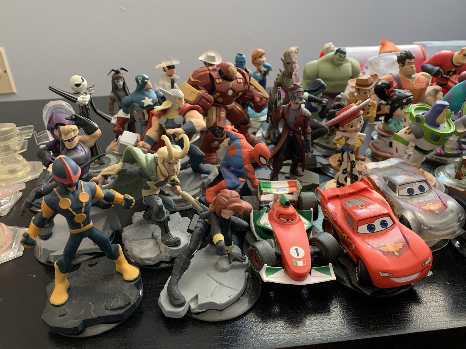 Disney Infinity Figures Bundle Marvel Star Wars Pixar W/ Play-sets, Power Discs