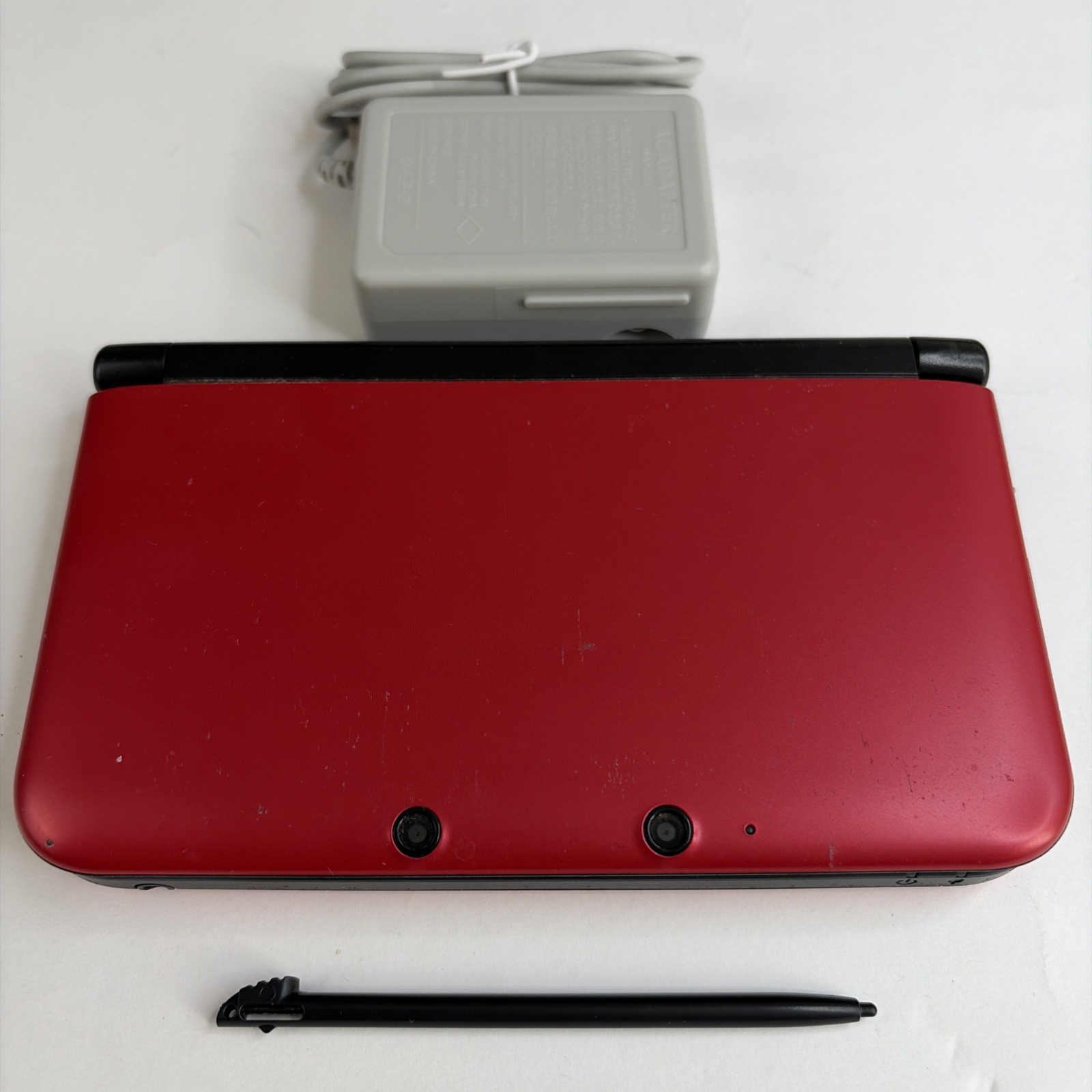 Nintendo 3DS XL LL SPR-001 JPN Red/Black Console With Charging Cable