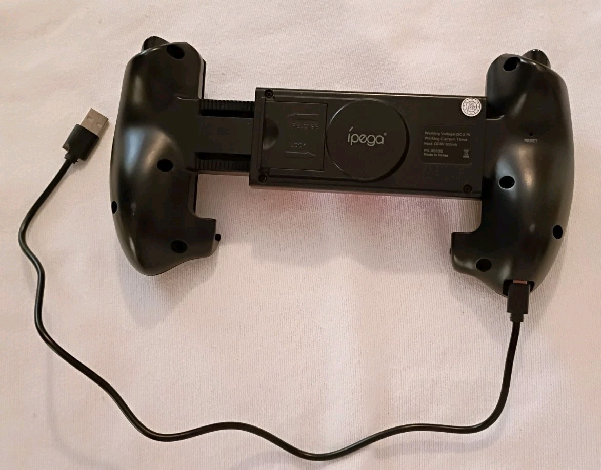 Ipega PG-9083S Retractable Wireless Controller (Android/IOS) Tested