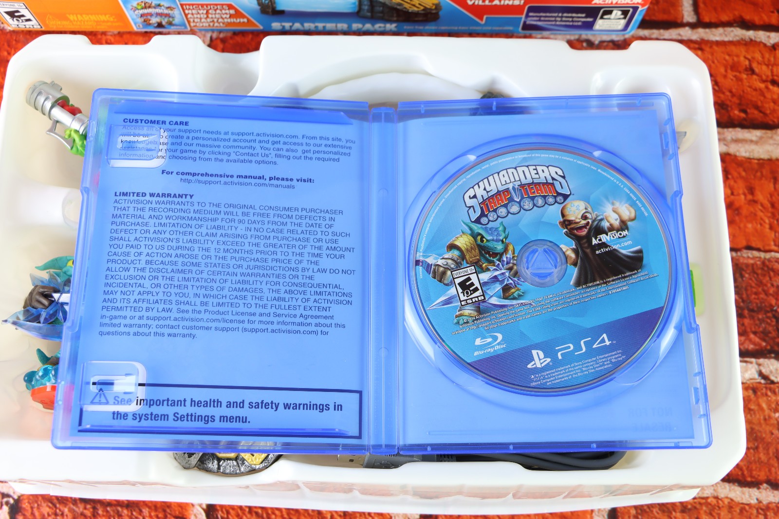 Skylanders Trap Team: Starter Pack (Sony PlayStation 4) Complete CIB