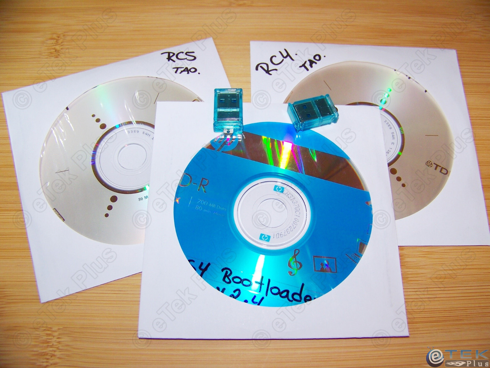 1x Dreamcast Dreamshell Disc Pack & Micro SD USB Readers for Serial Adapter