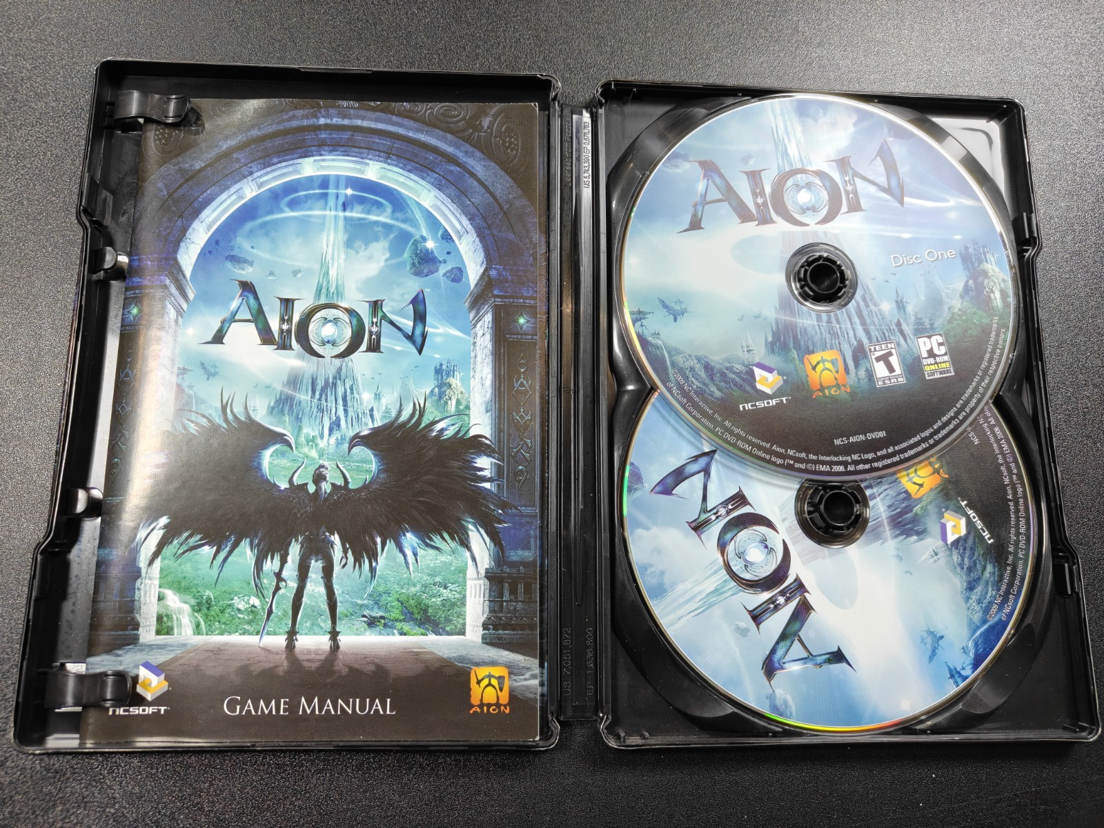 AION Steelbox Edition PC DVD-ROM (2009) CIB Complete w/Manual Mint Discs