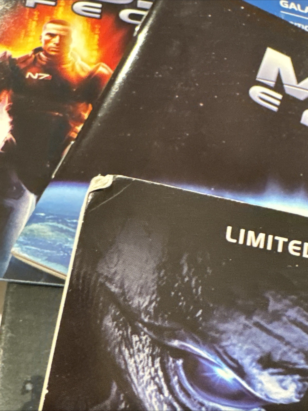Mass Effect Limited Collector’s Edition (Xbox 360, 2007) good condition