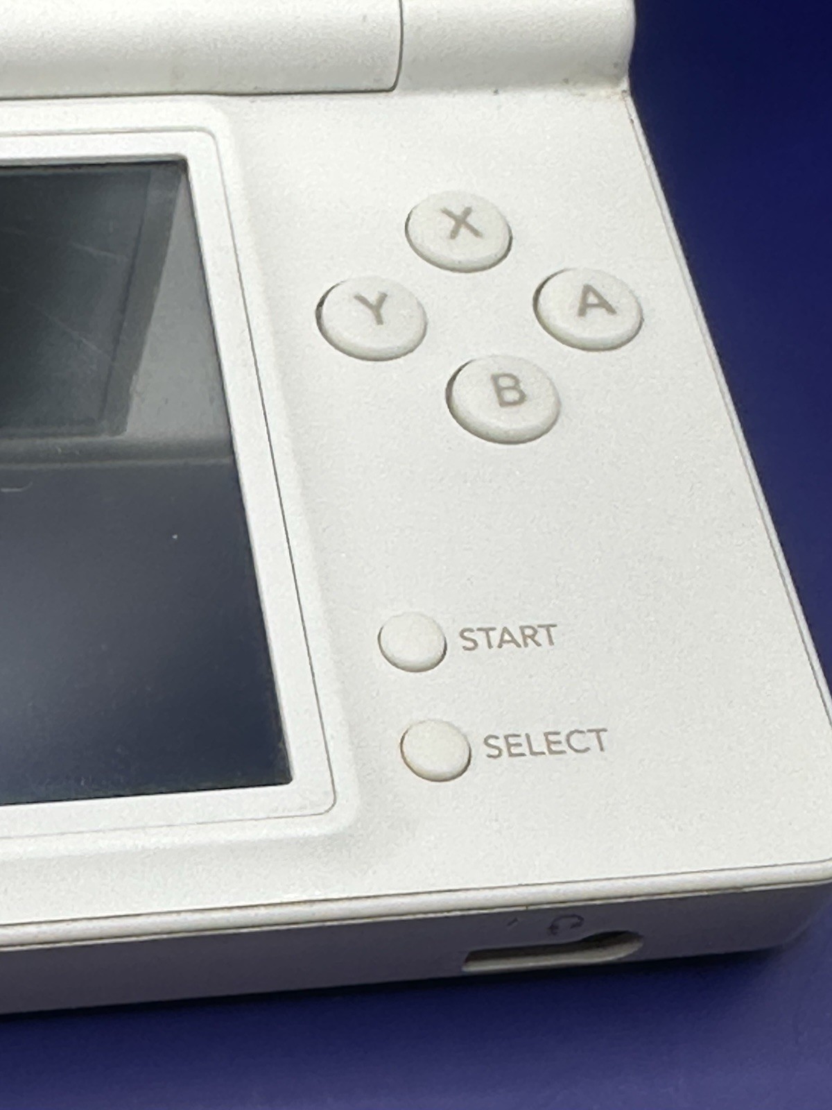 Nintendo DSi Japan version console White Handheld System W Charger T/ Working