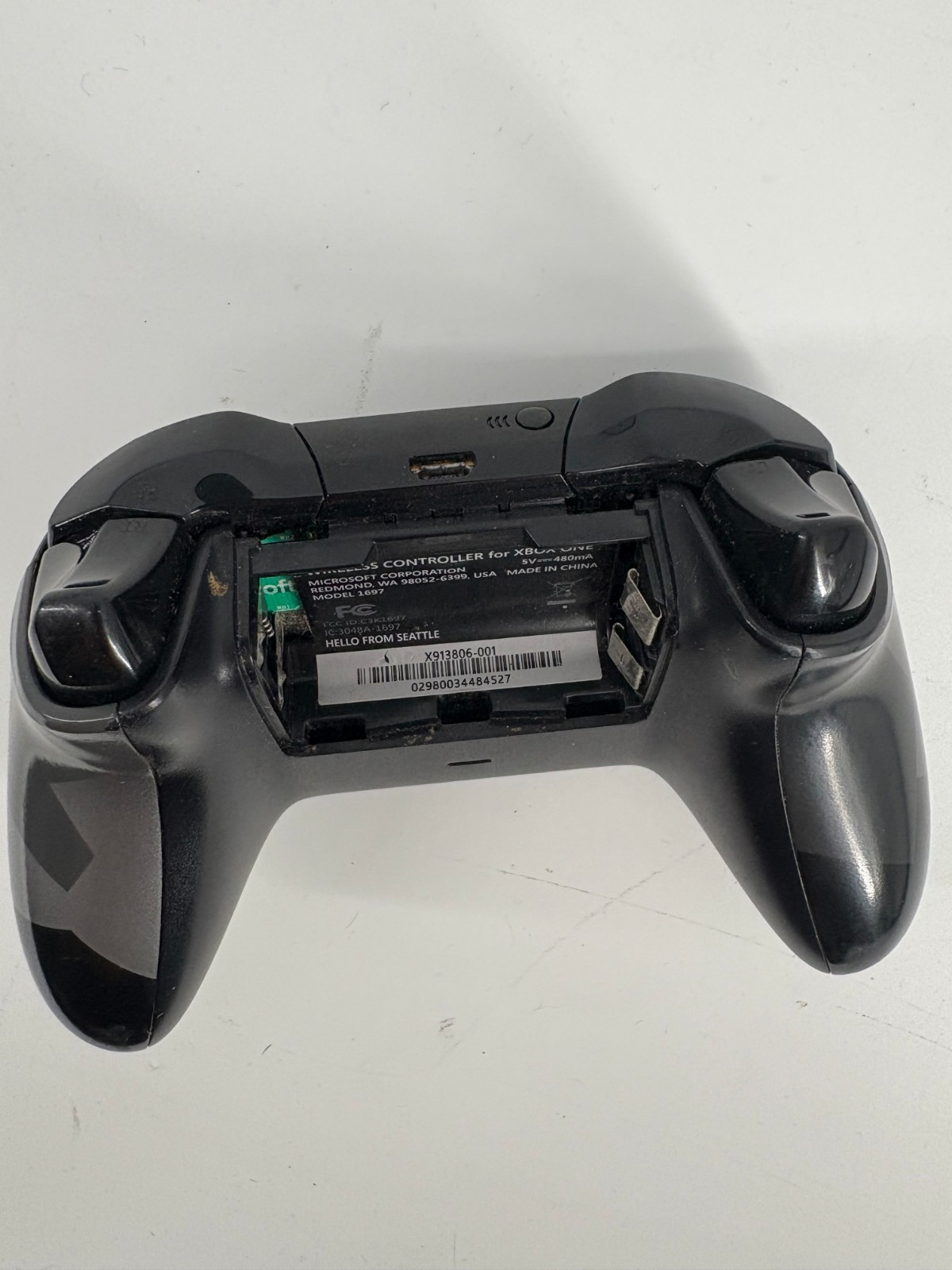 XBOX Controller Black and Gray No chords