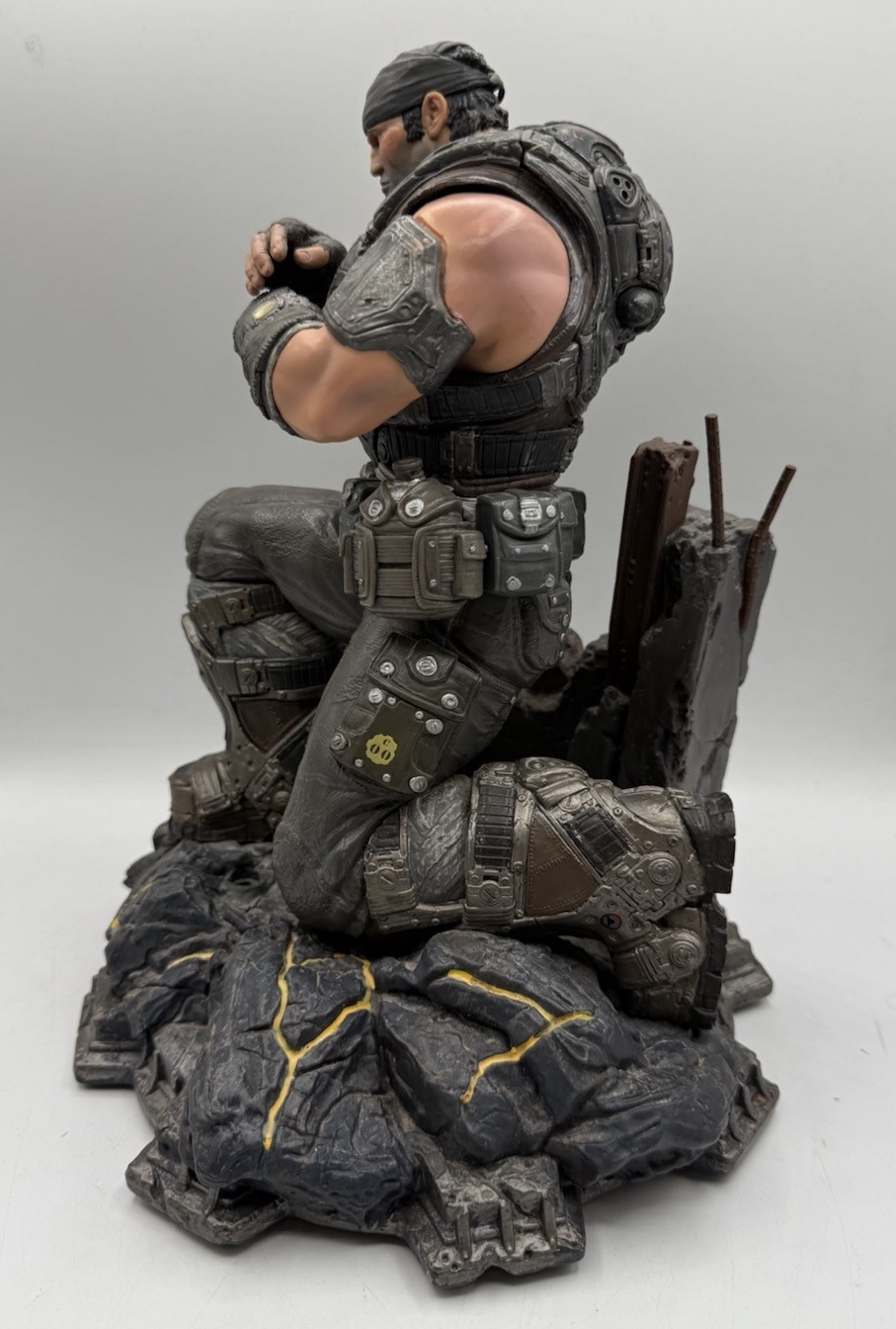 Gears Of War 3 Limited Edition-Marcus Fenix Figure Statue Epic Games