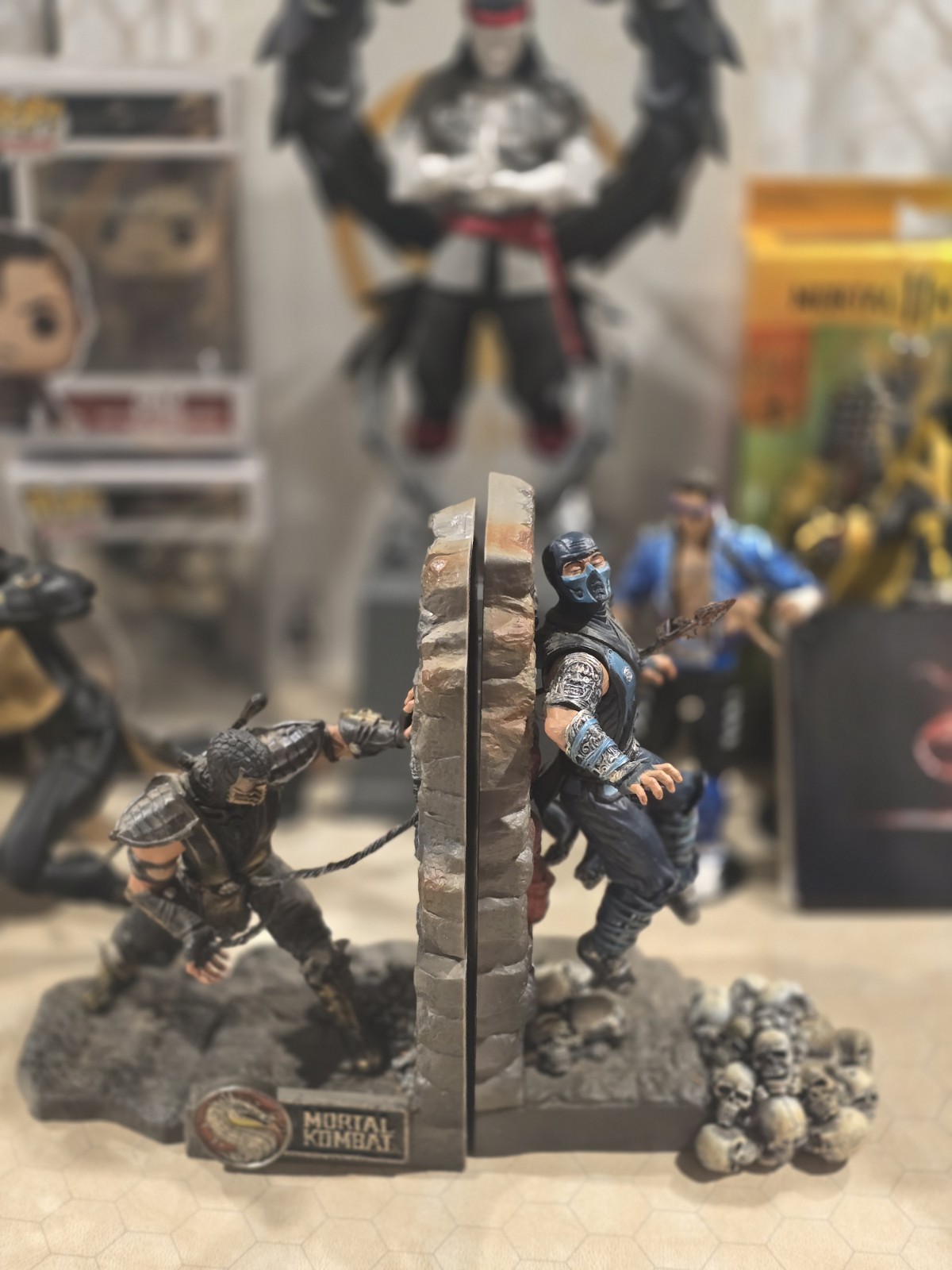 Mortal Kombat Game Collection With Kollectors Editions Lot/ Figures & More