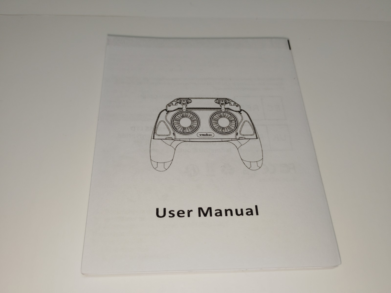 Mobile Game Controller with 4000mAh Power Bank Cooling Fan L1R1 Triggers