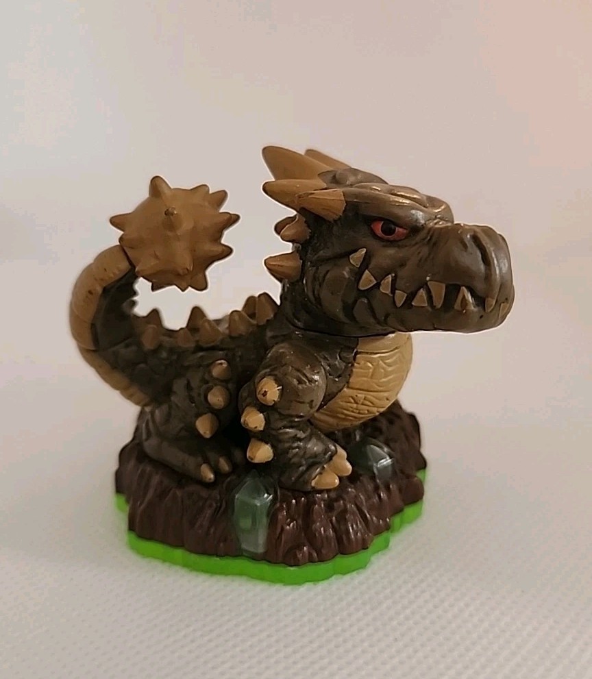 Skylanders Spyros Adventure Bash